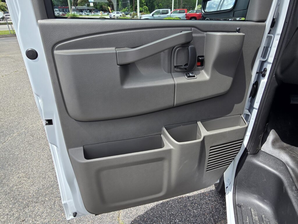 2026 Chevrolet Express Cargo Van 1WT