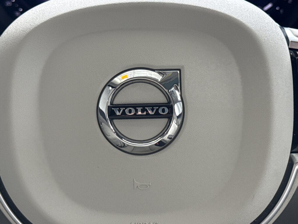 2025 Volvo XC90 Ultra