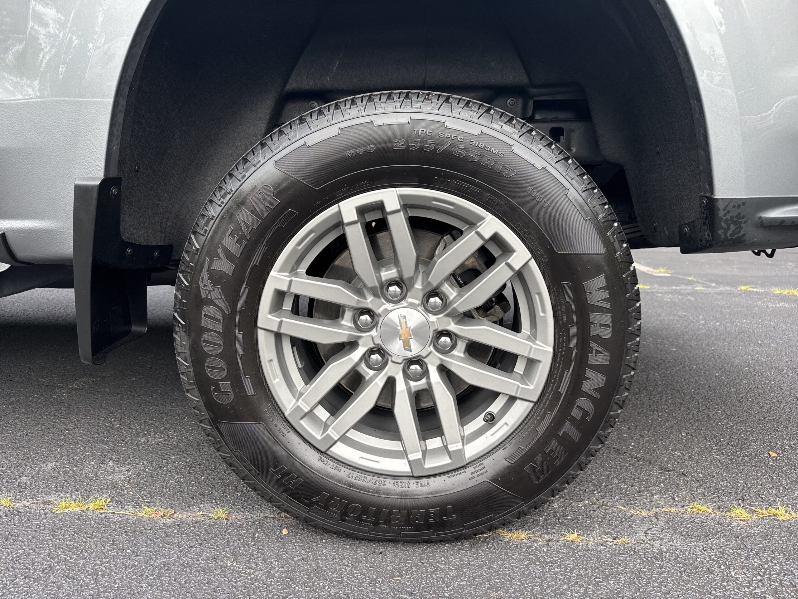 2024 Chevrolet Colorado 2WD LT