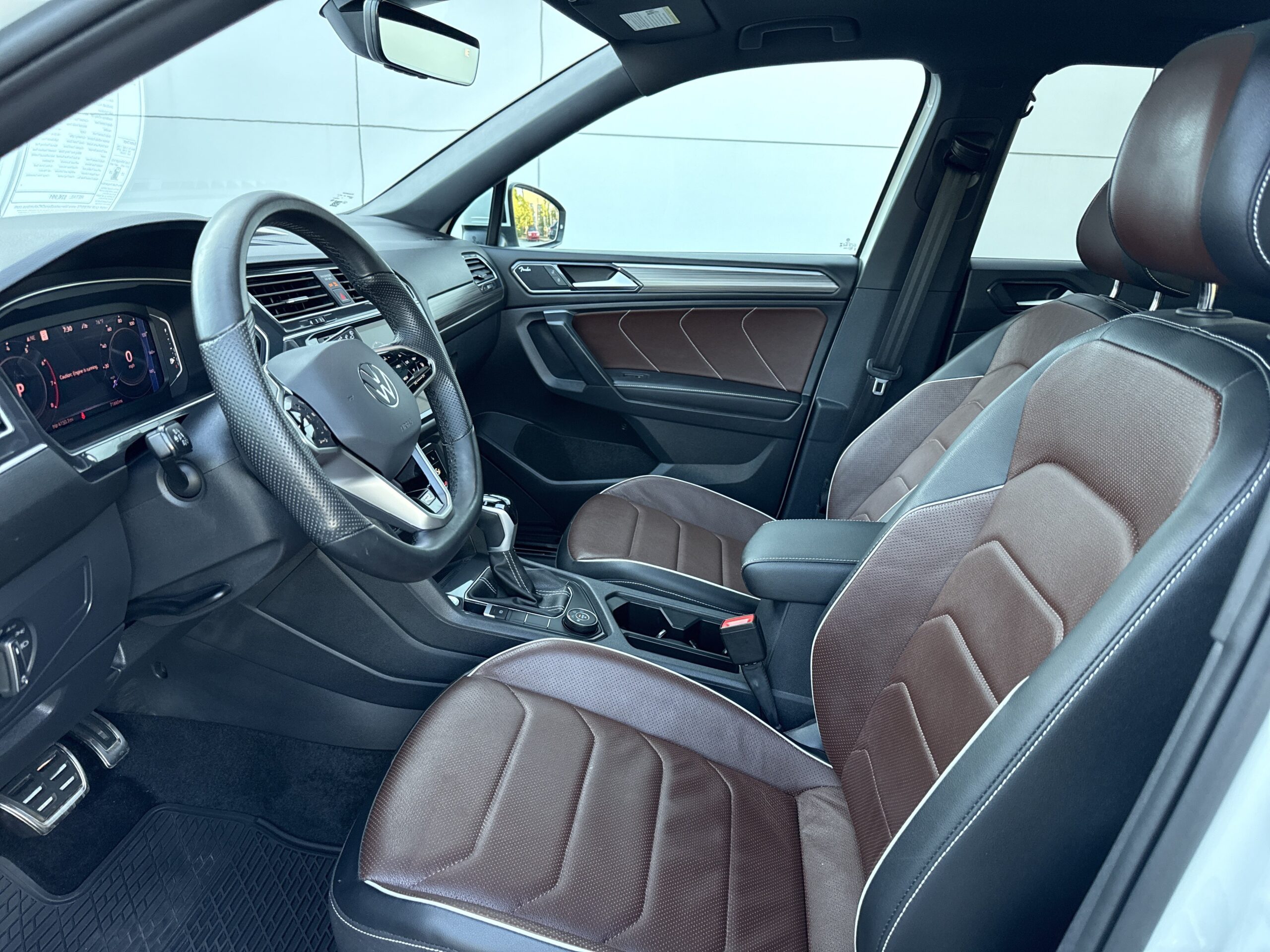 2024 Volkswagen Tiguan SEL R-Line
