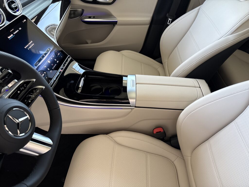 2027 Mercedes-Benz GLC GLC 300