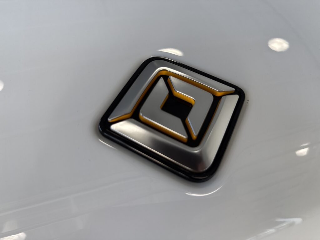 2025 Rivian R1T Adventure