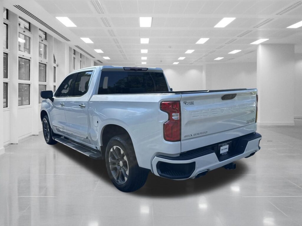 2022 Chevrolet Silverado 1500 High Country