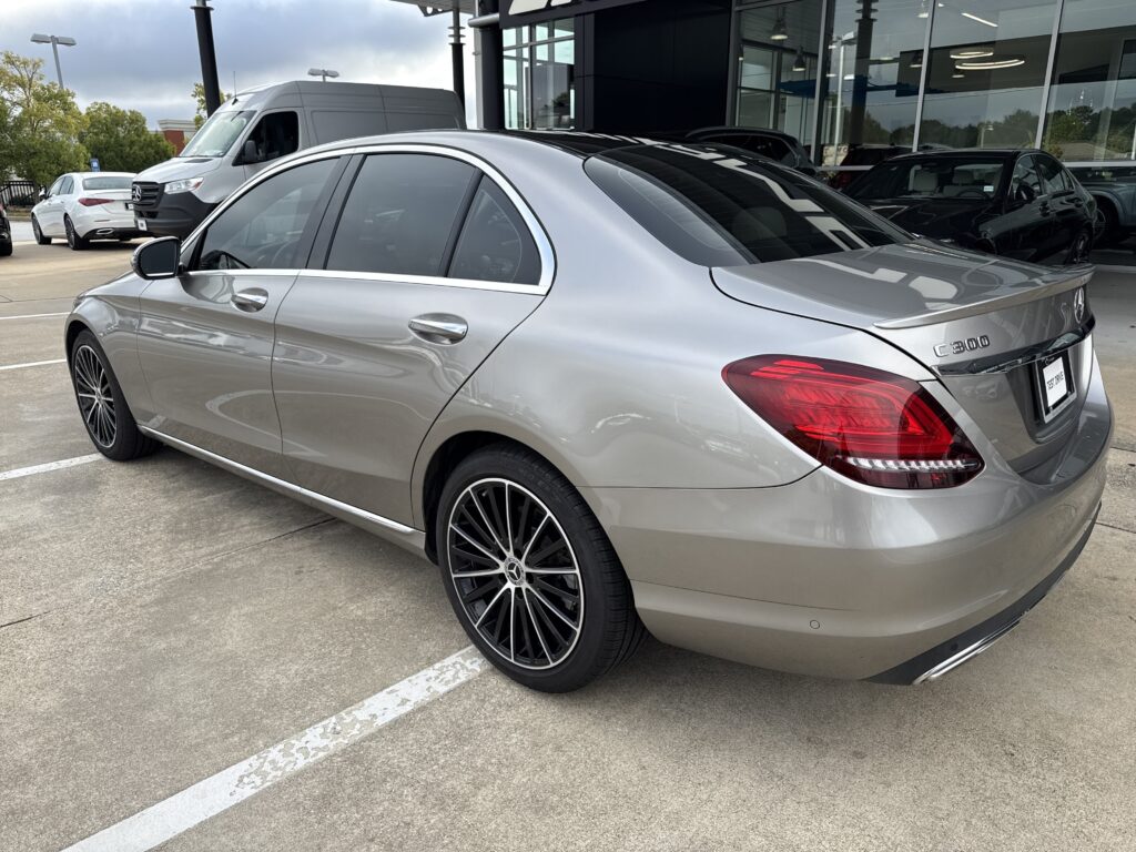 2020 MERCEDES-BENZ