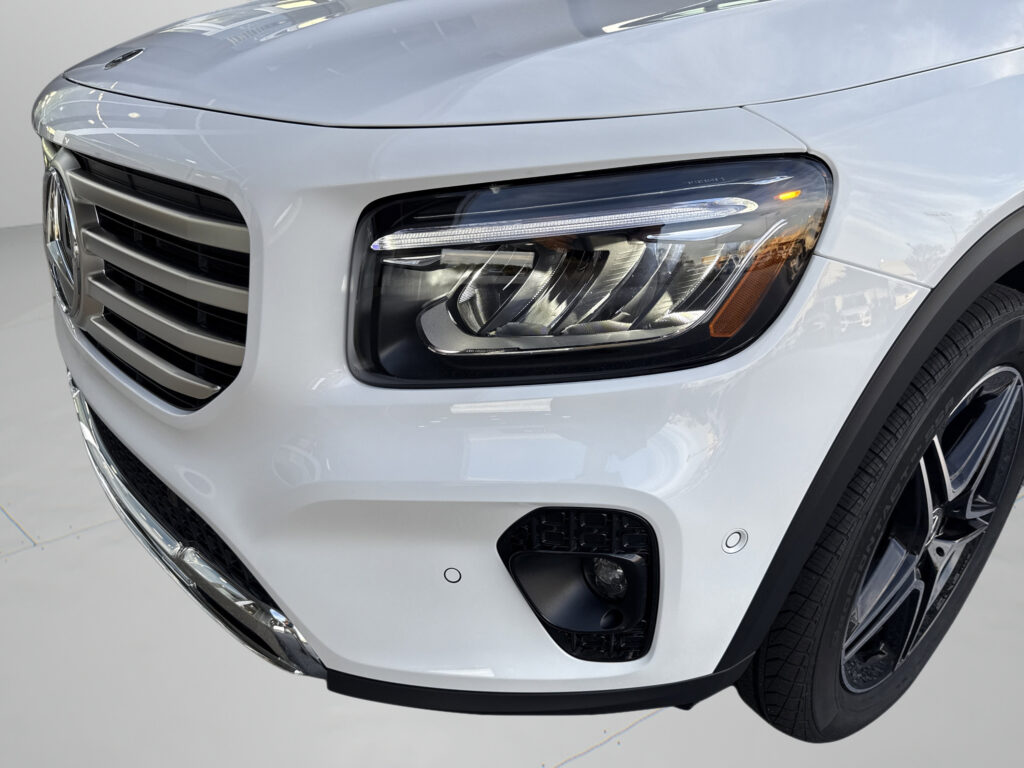 2026 Mercedes-Benz  GLB 250