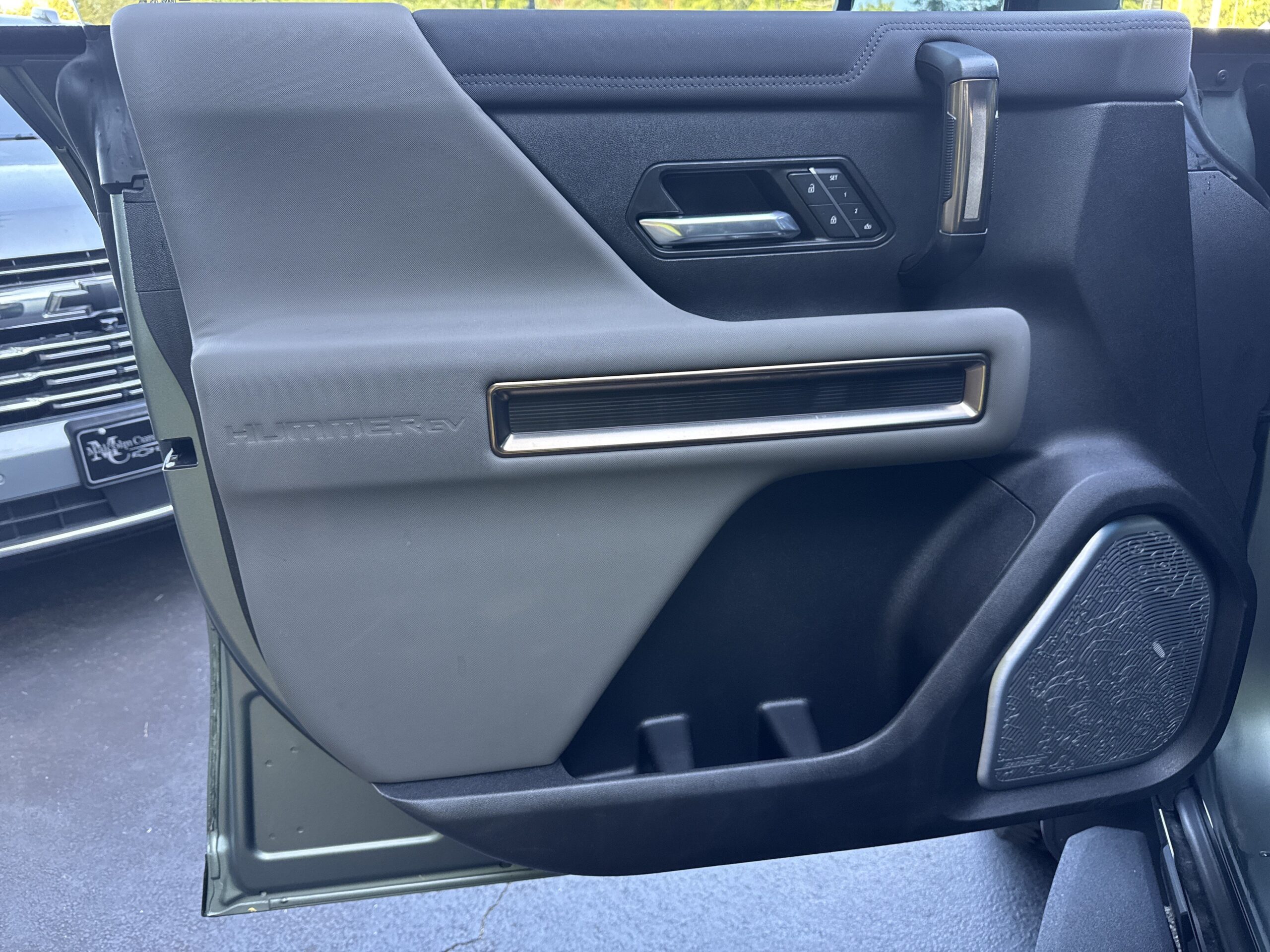 2024 GMC HUMMER EV SUV 3X