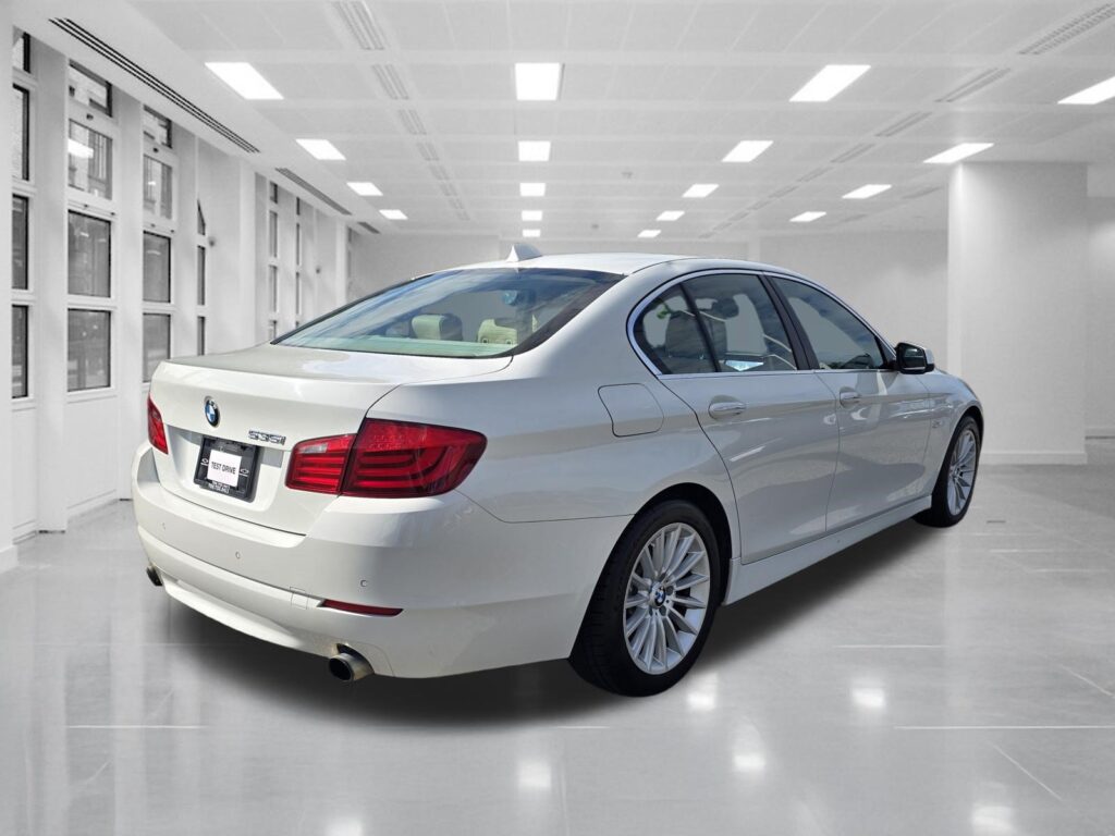 2013 BMW 5 Series 535i