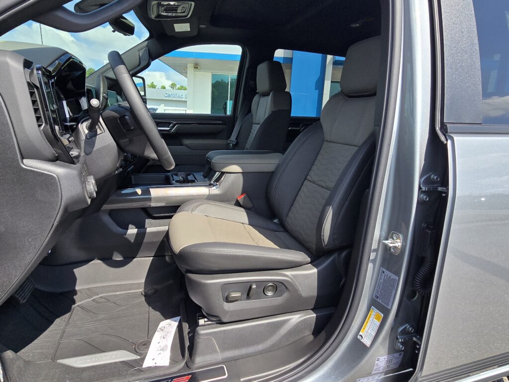 2026 Chevrolet Silverado 2500HD ZR2