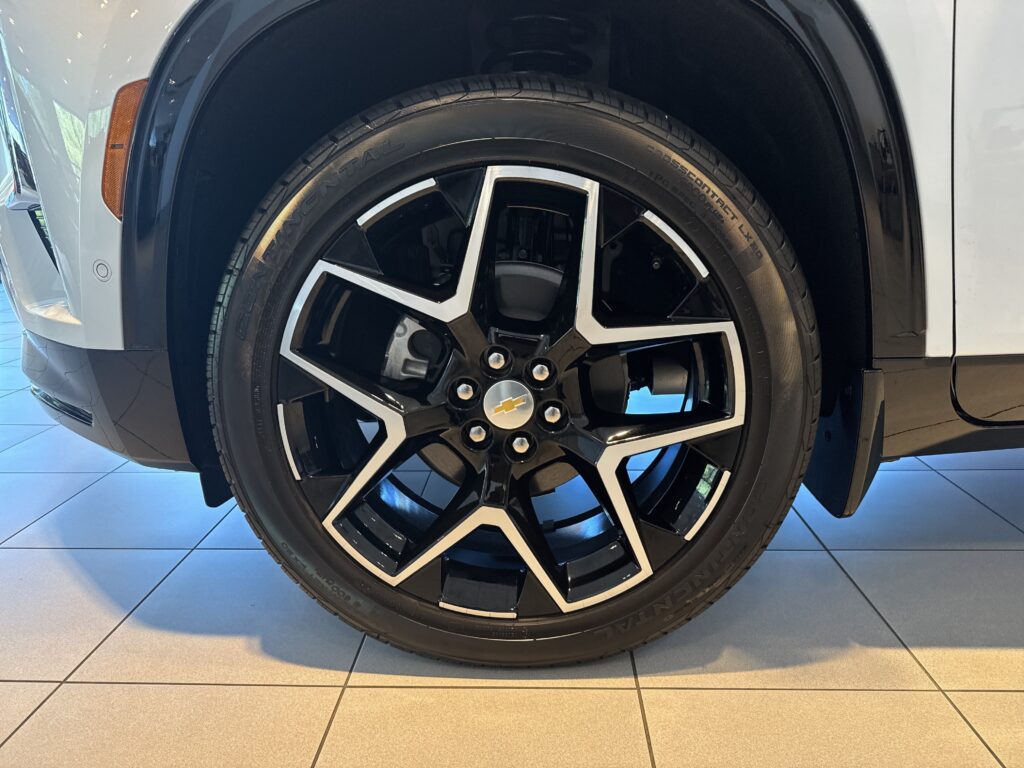 2026 Chevrolet Traverse FWD High Country