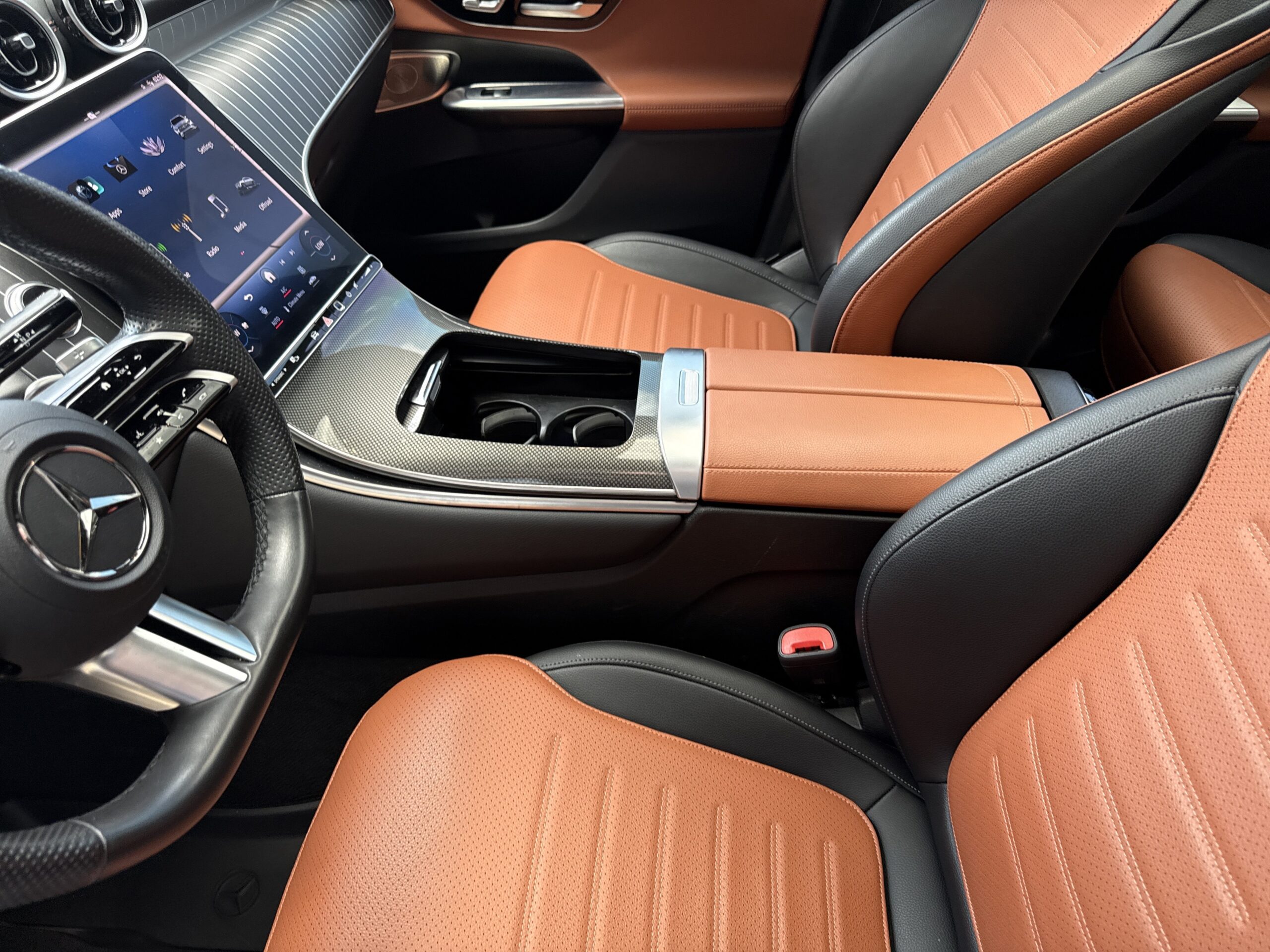 2024 Mercedes-Benz  GLC 300