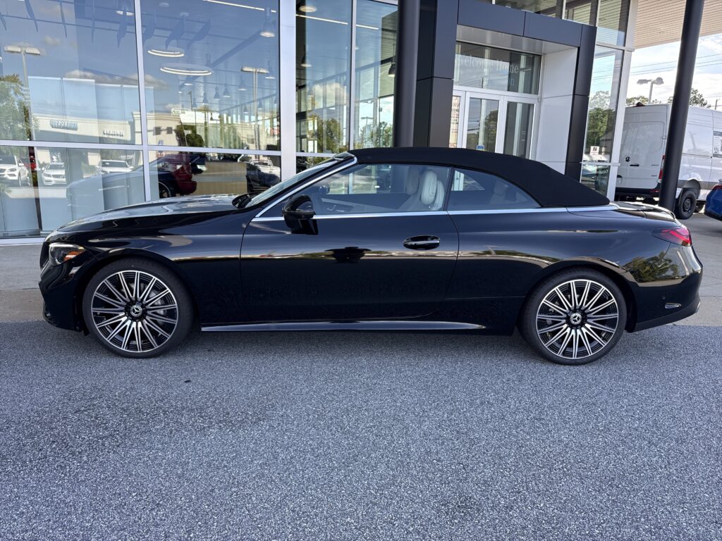 2027 Mercedes-Benz  CLE 300