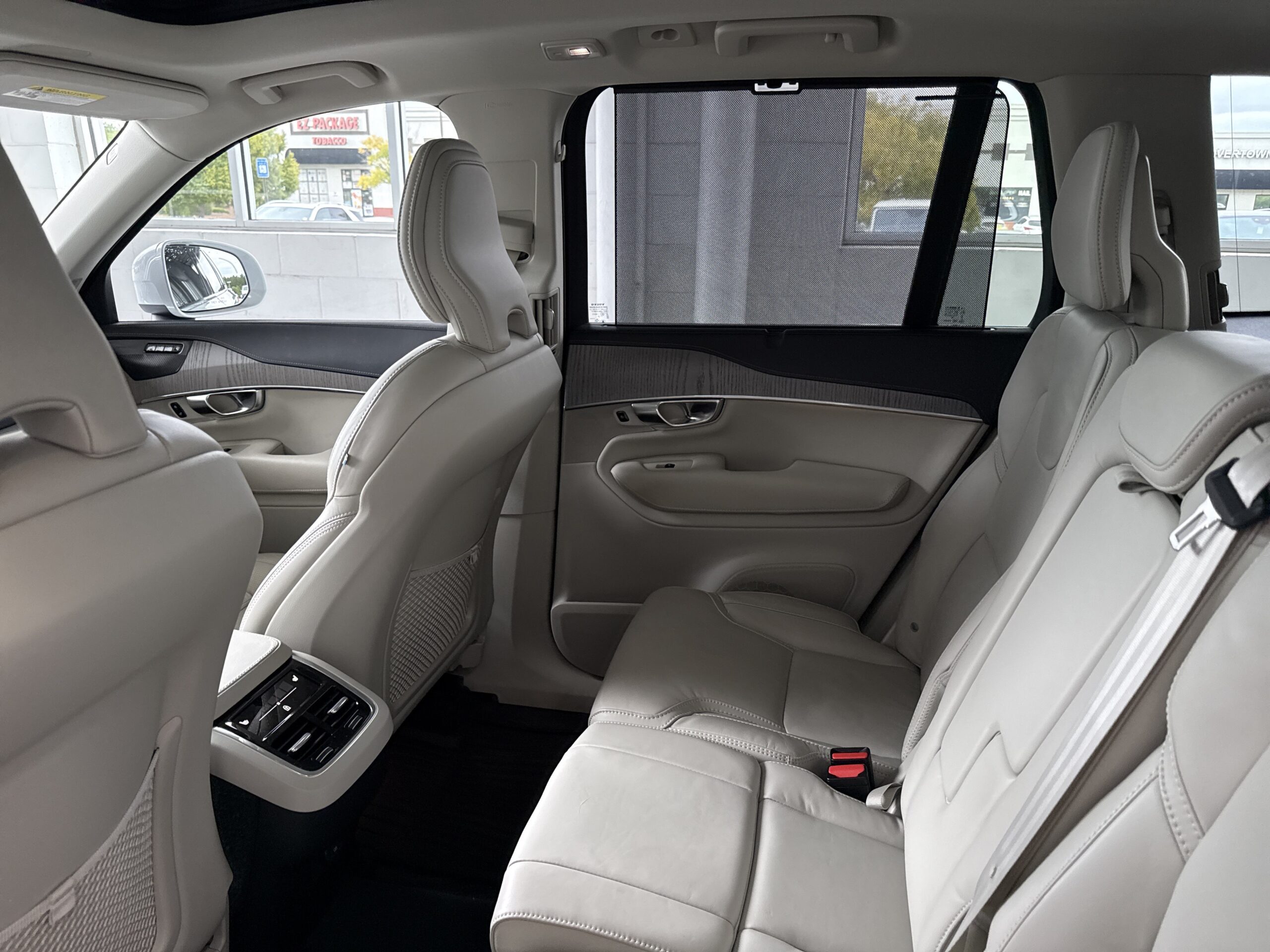 2025 Volvo XC90 Ultra