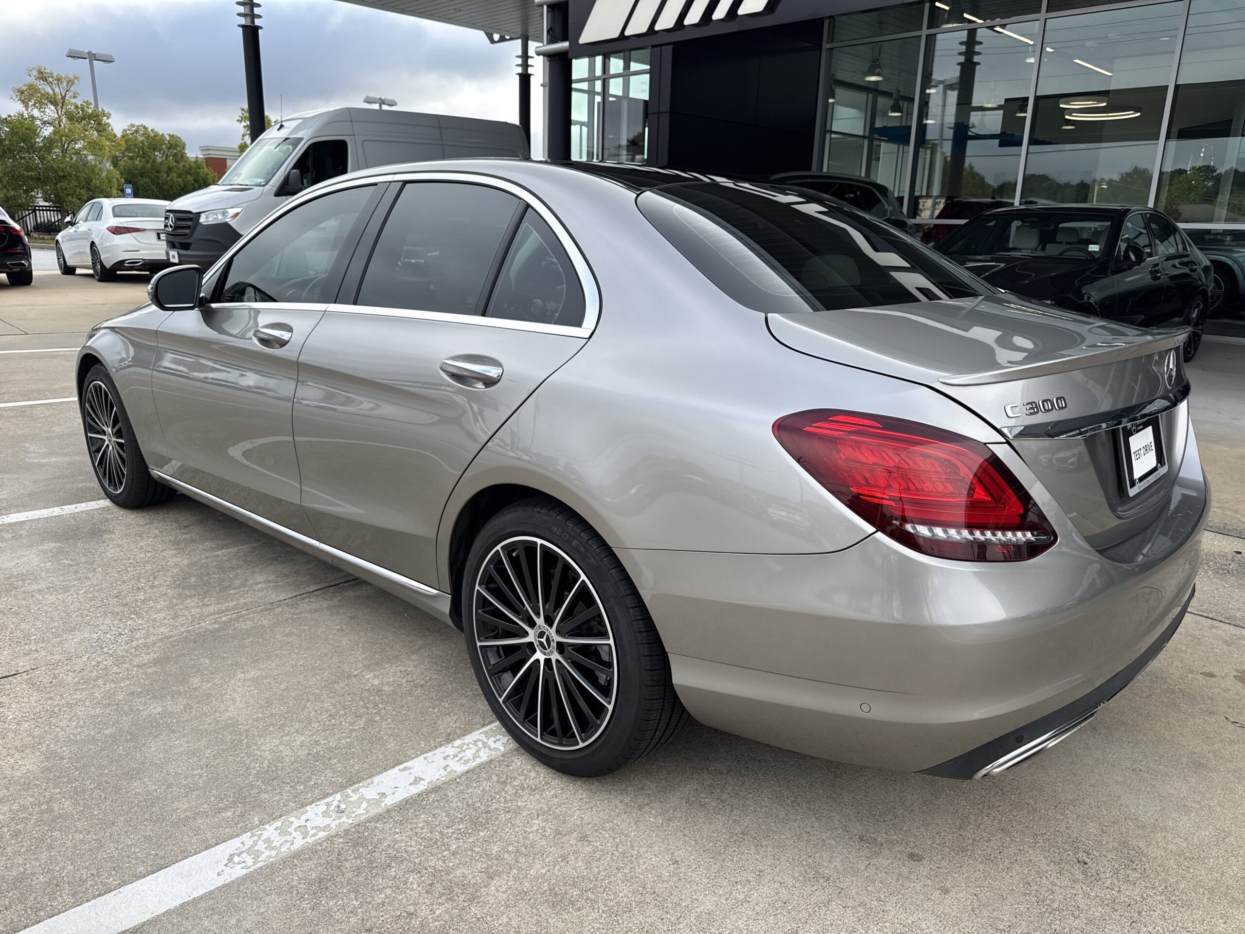 2020 MERCEDES-BENZ