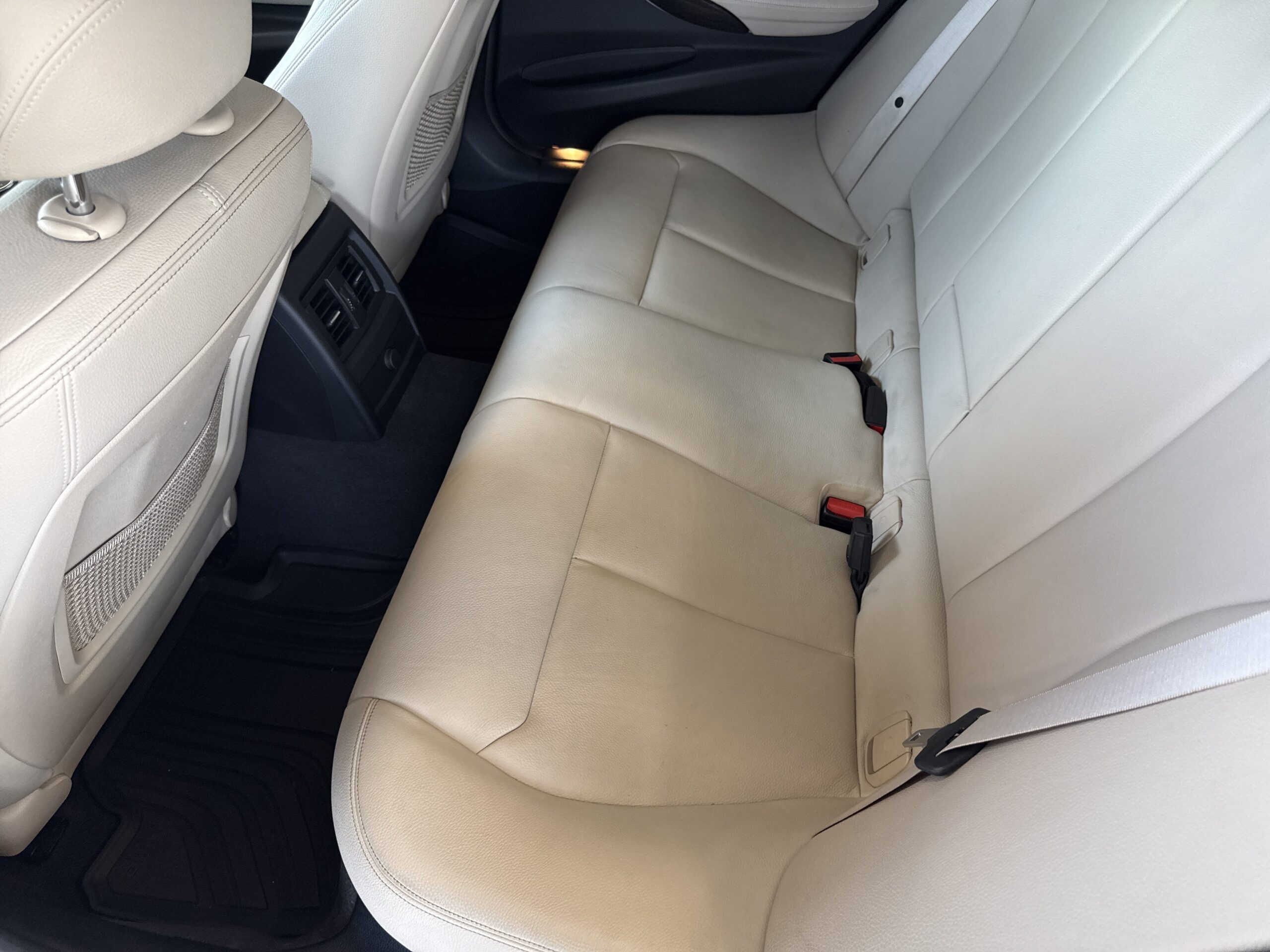 2015 BMW  335i