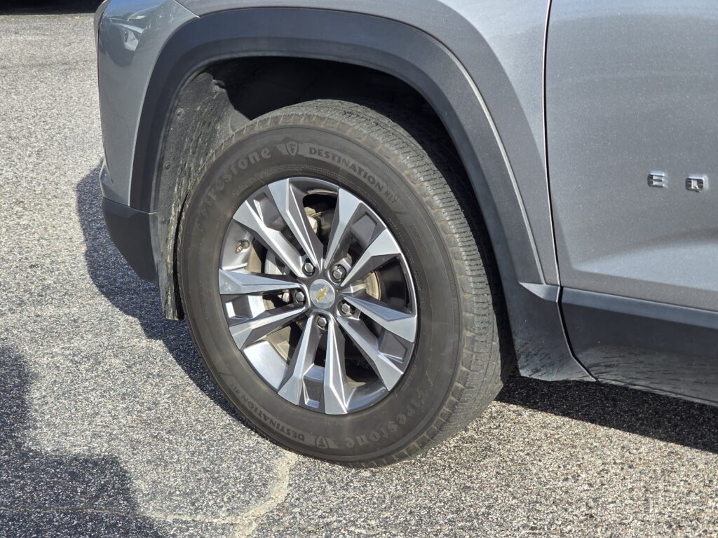 2025 Chevrolet Equinox FWD LT