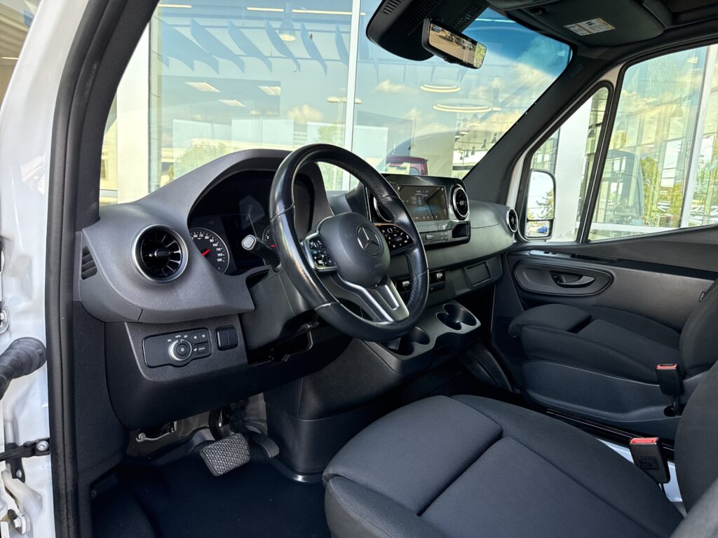 2023 Mercedes-Benz Sprinter Cargo Van