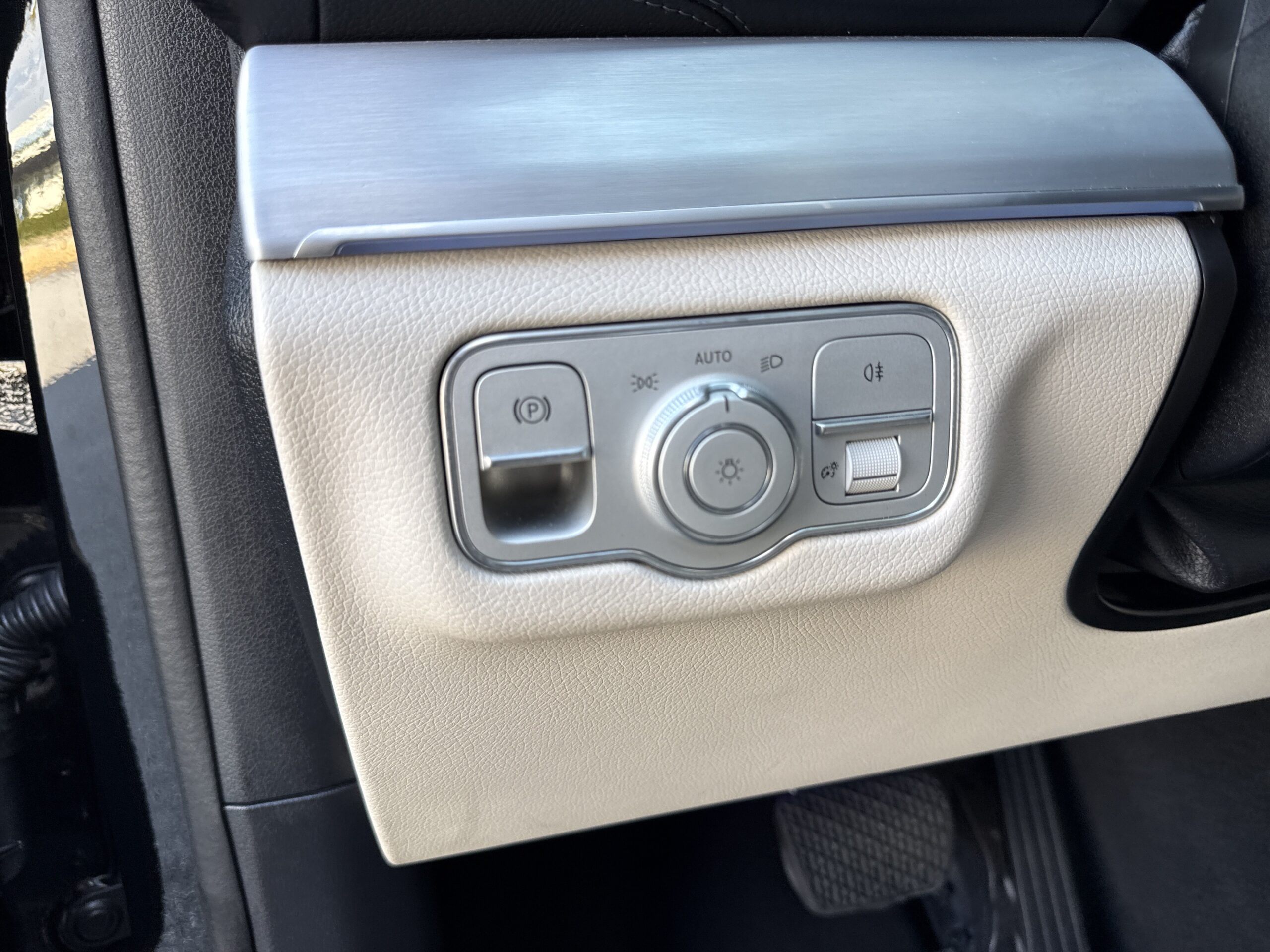 2025 Mercedes-Benz  GLS 450