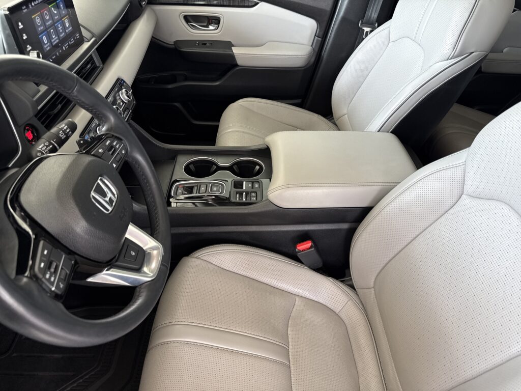 2023 Honda Pilot Elite