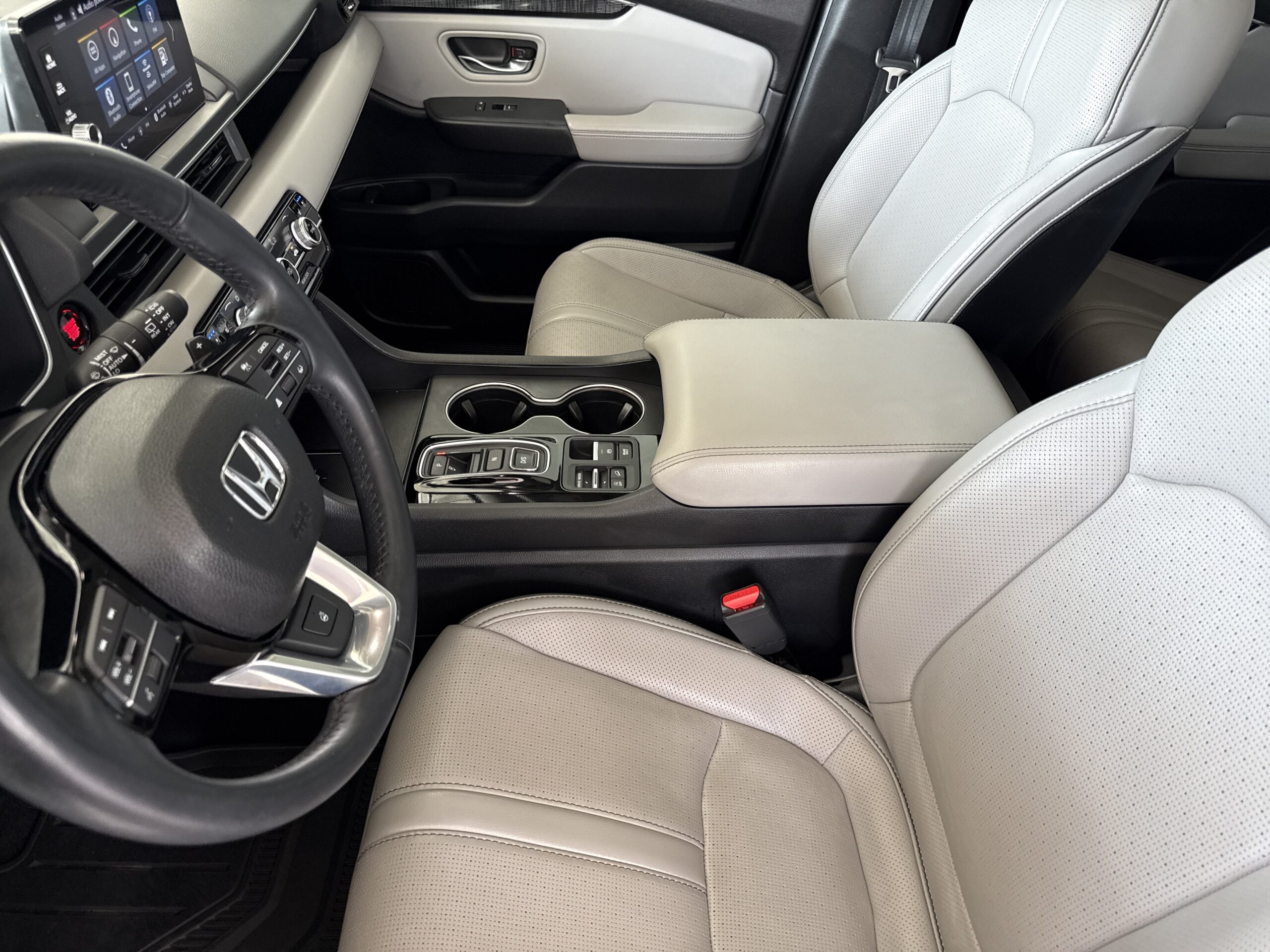 2023 Honda Pilot Elite
