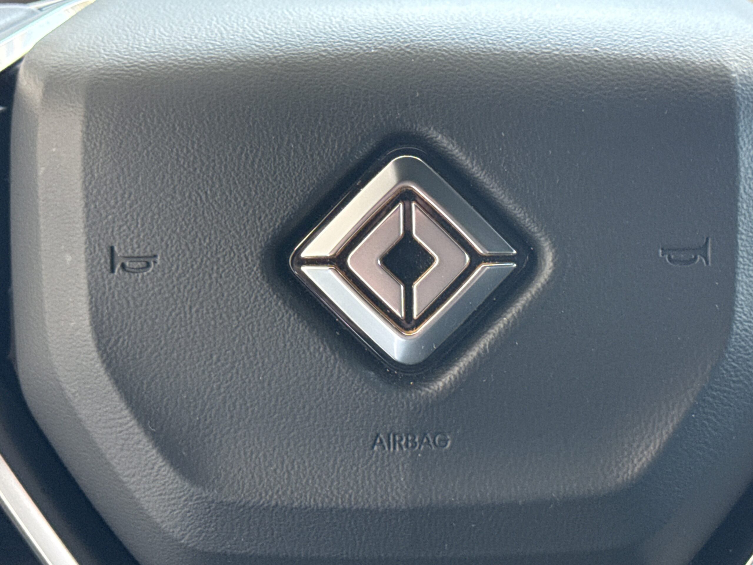 2025 Rivian R1T Adventure
