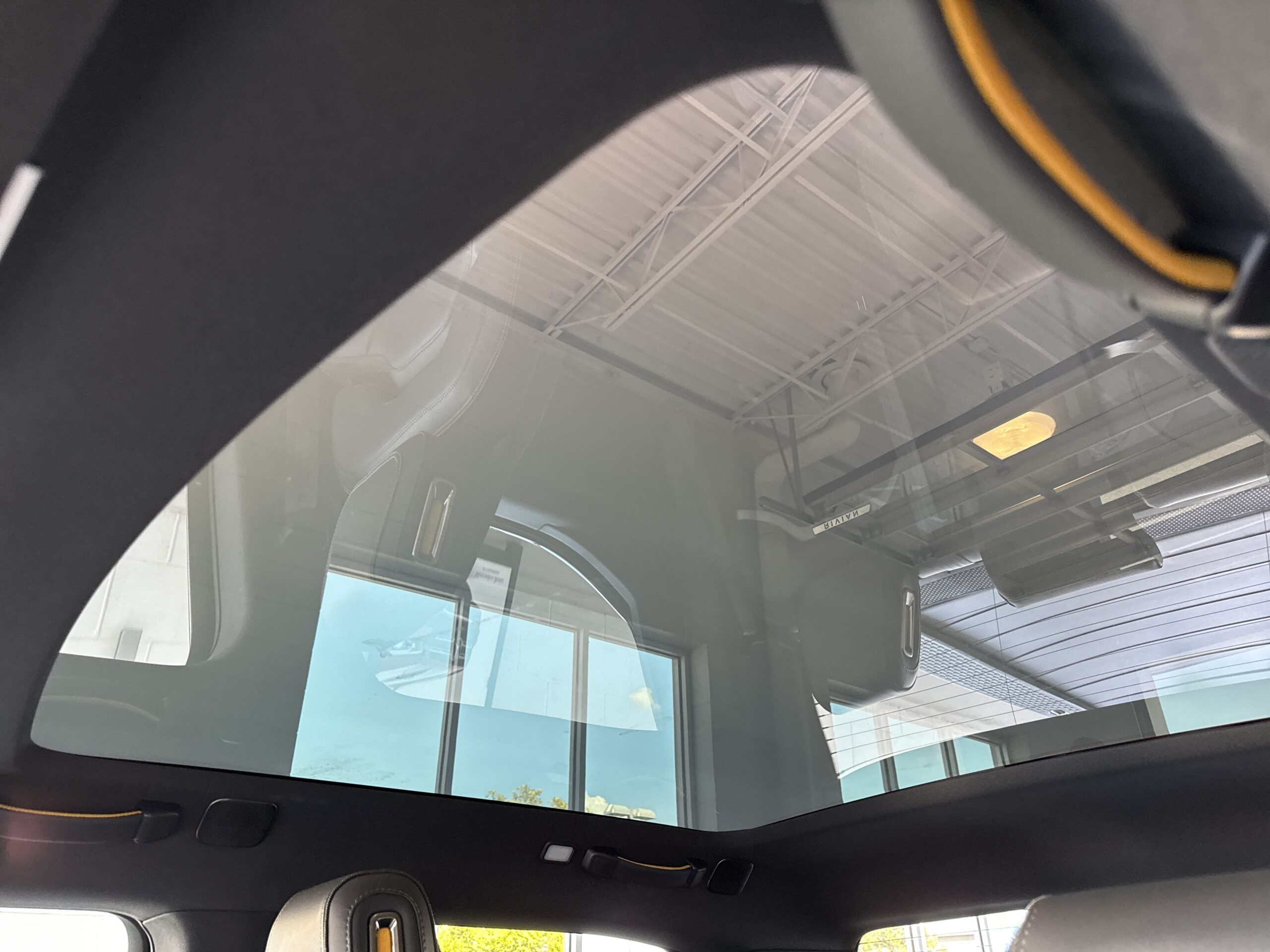 2025 Rivian R1T Adventure