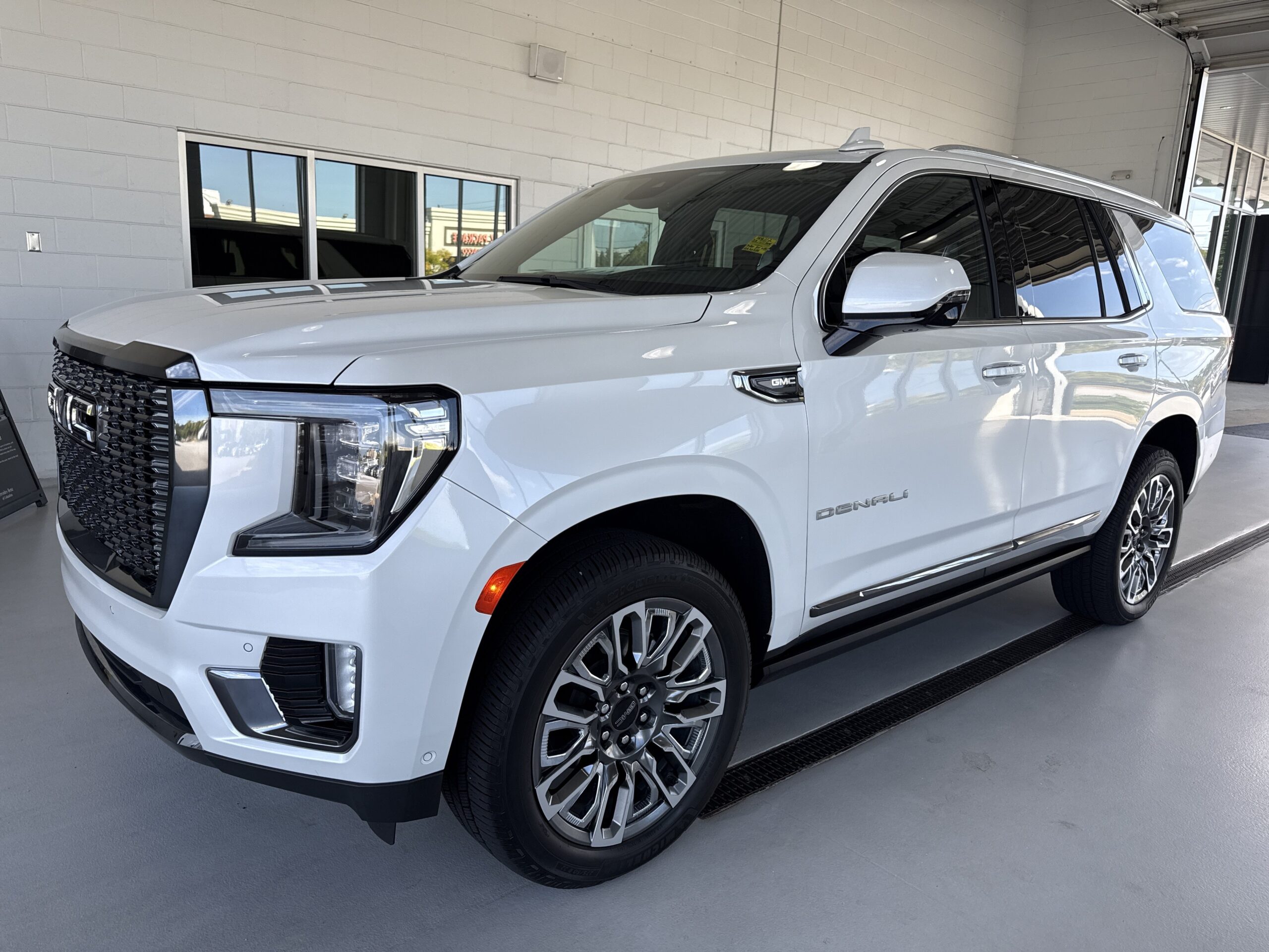 2024 GMC Yukon Denali Ultimate