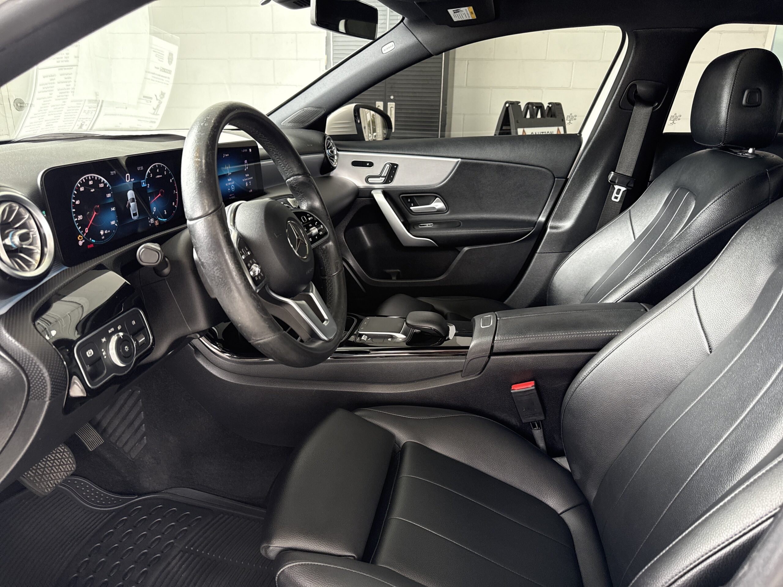 2021 Mercedes-Benz  A 220