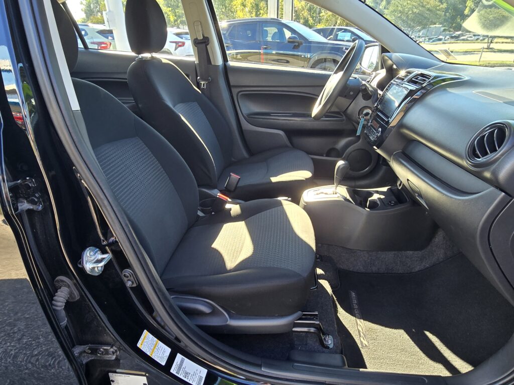 2024 Mitsubishi Mirage G4 LE