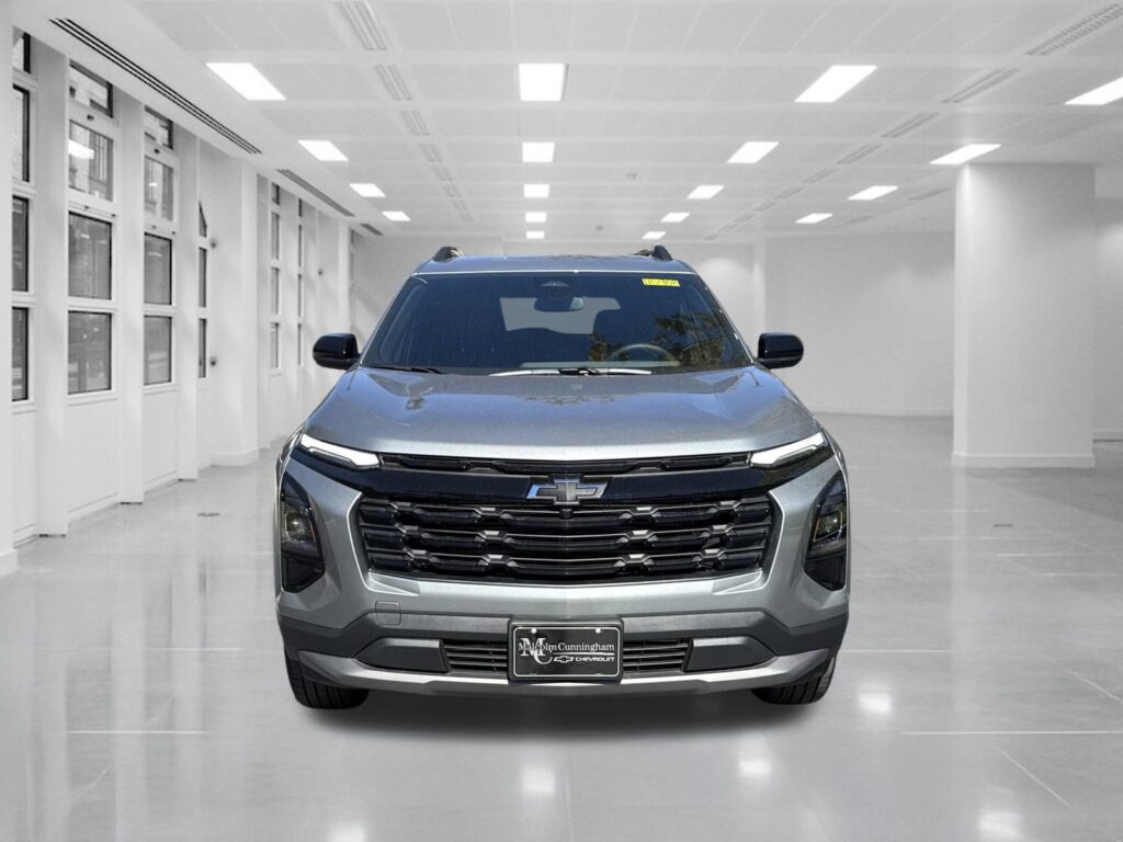 2027 Chevrolet Equinox FWD LT