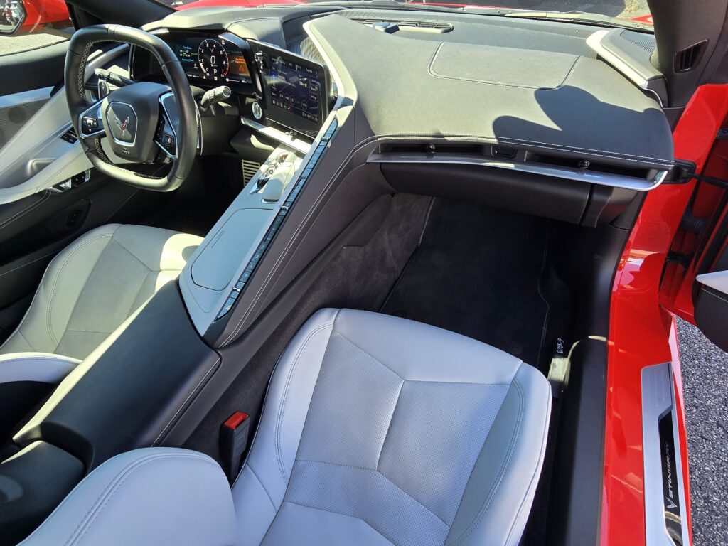 2023 Chevrolet Corvette 2LT