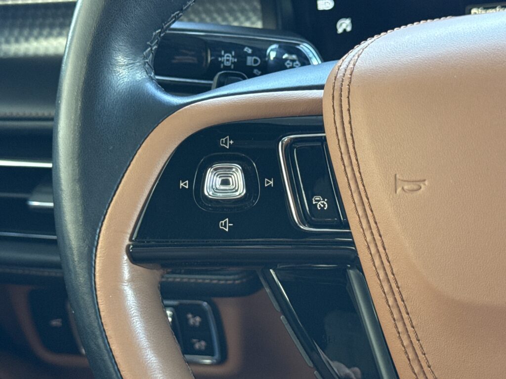 2022 Lincoln Aviator Black Label
