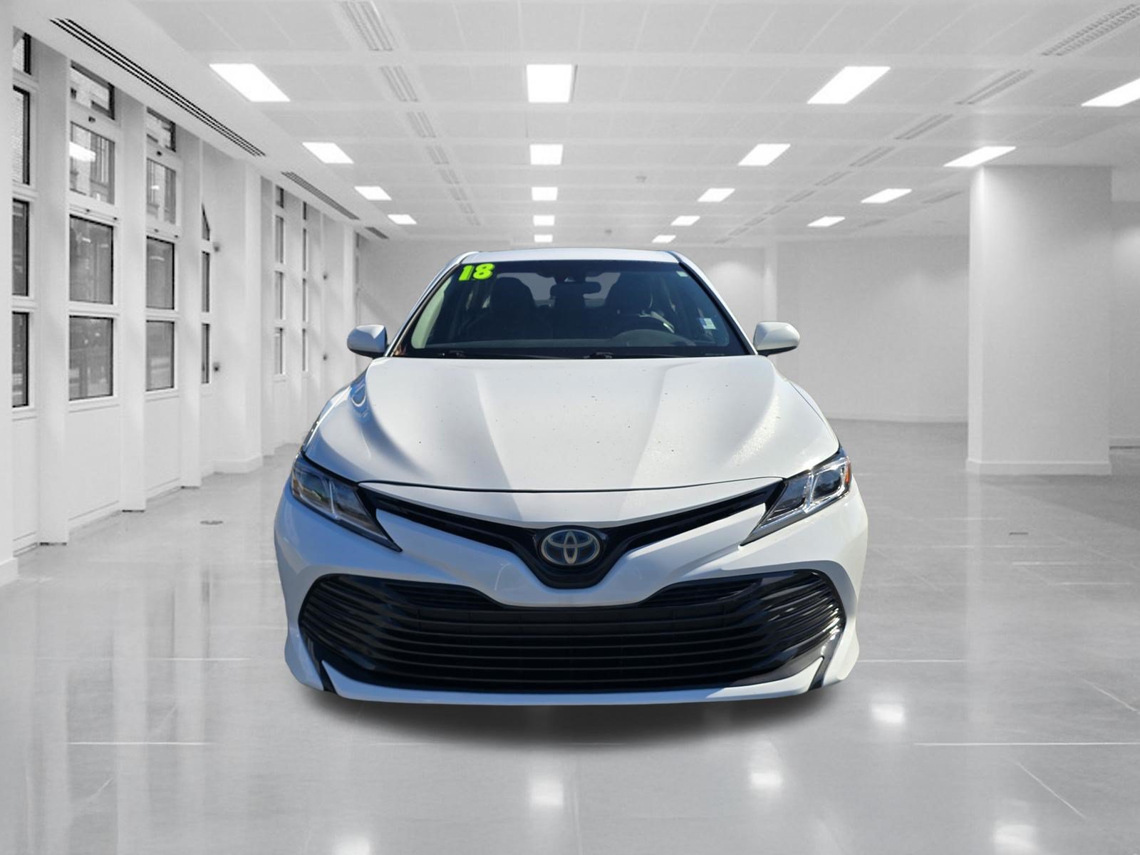 2018 Toyota Camry Hybrid LE