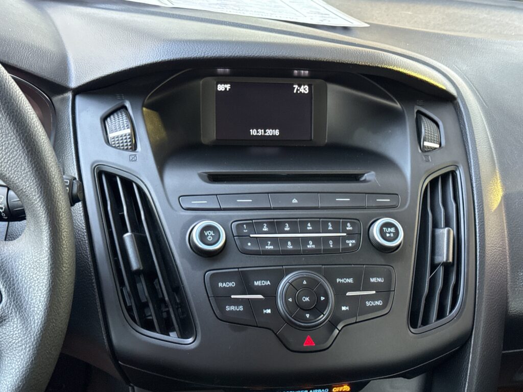 2017 Ford Focus SE