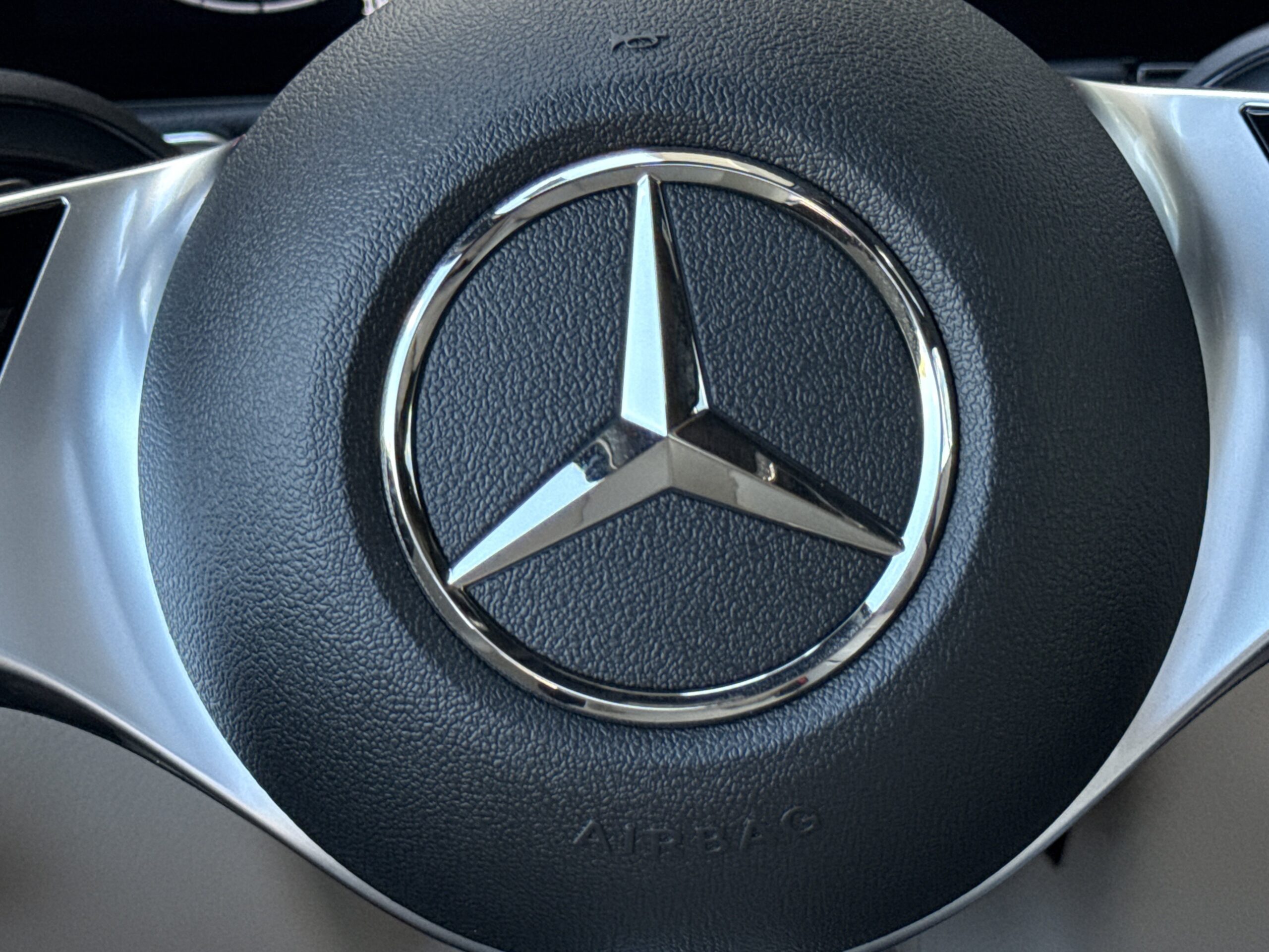 2026 Mercedes-Benz  GLB 250