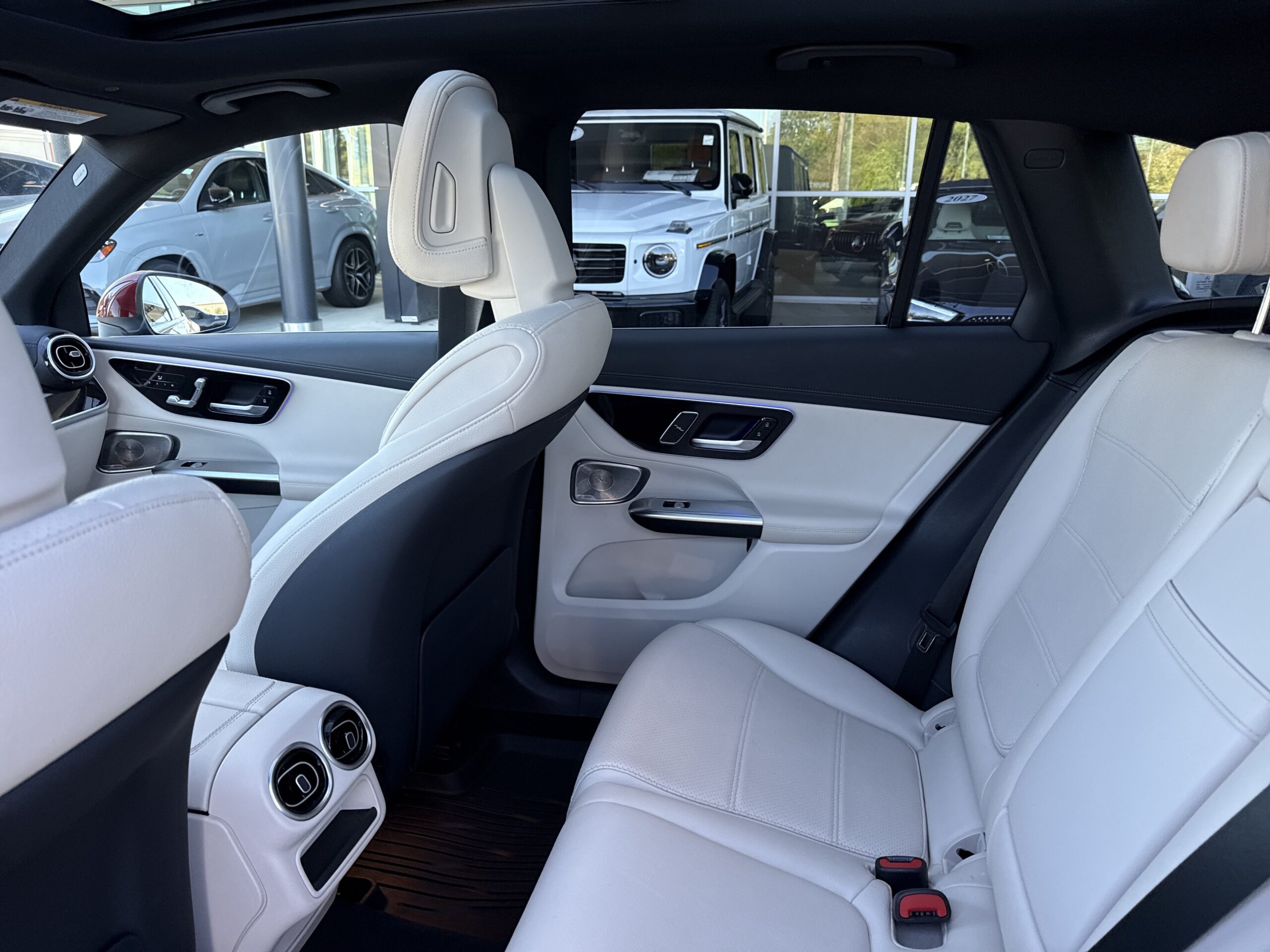 2024 Mercedes-Benz  GLC 300