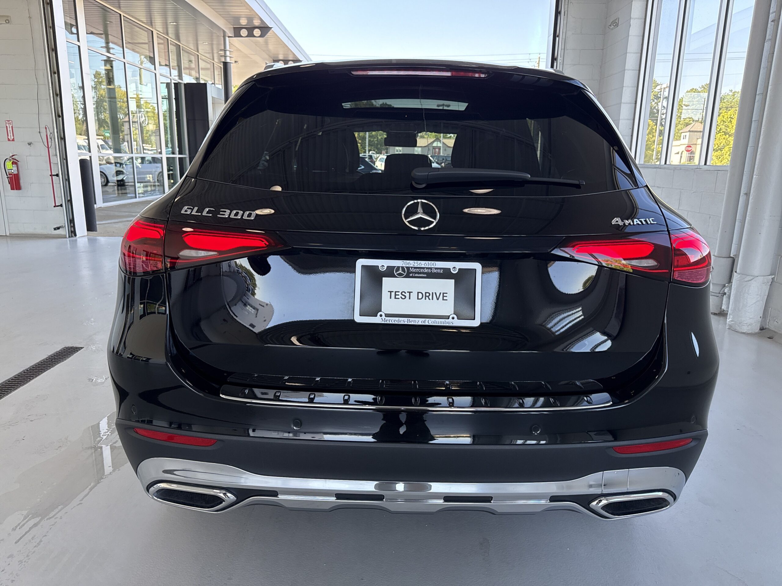 2025 Mercedes-Benz  GLC 300