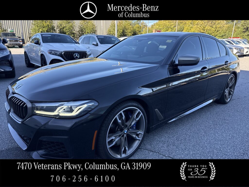 2022 BMW  M550i xDrive