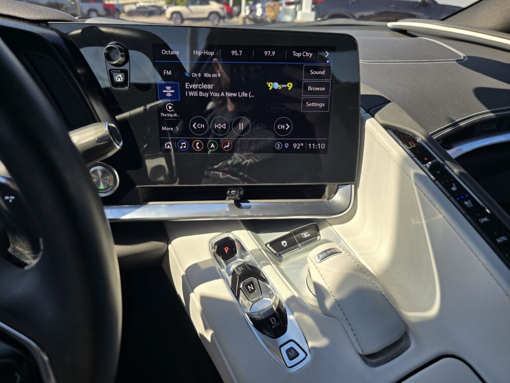 2023 Chevrolet Corvette 2LT