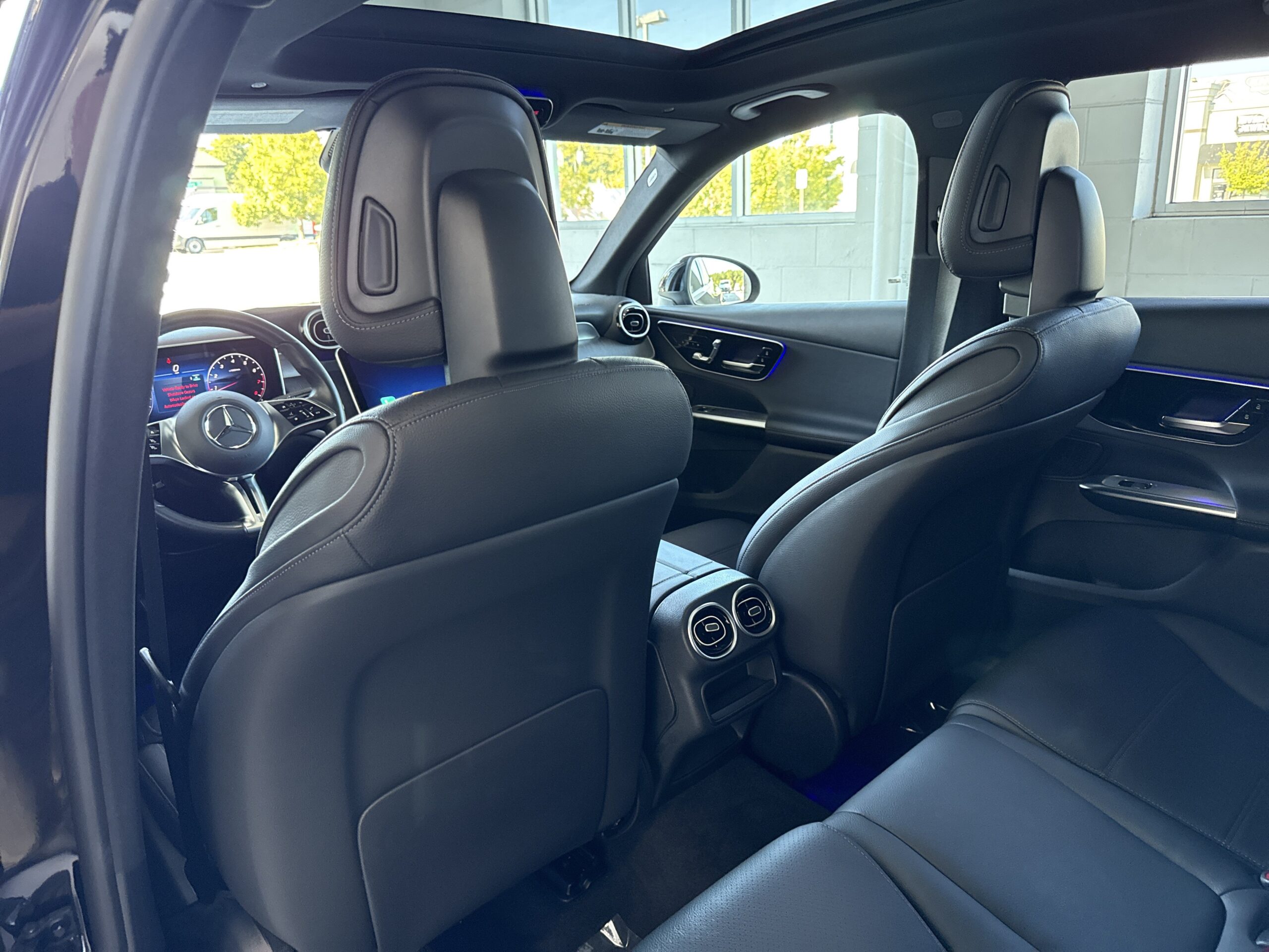 2025 Mercedes-Benz  GLC 300