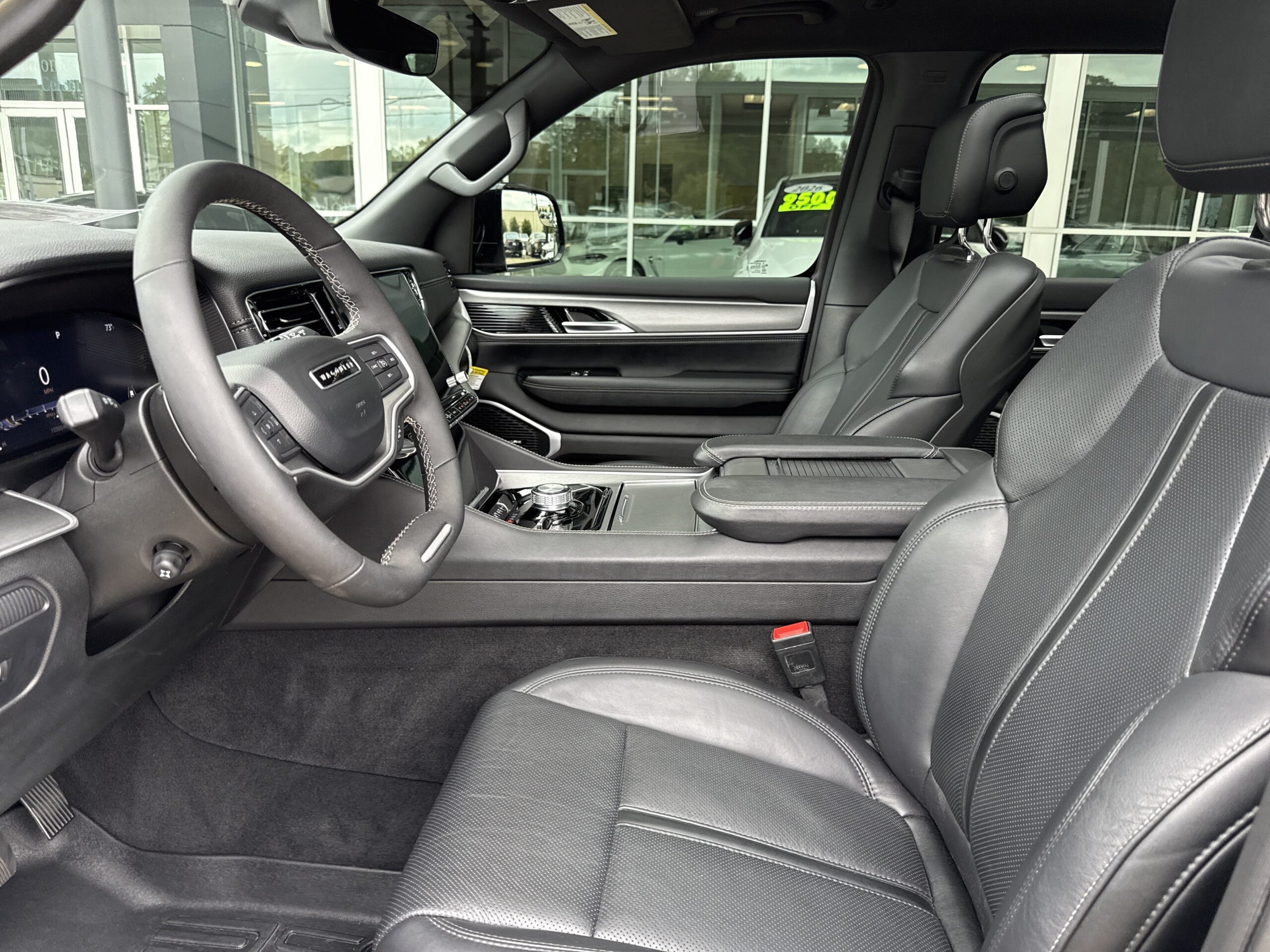 2025 Jeep Wagoneer Series II Carbide