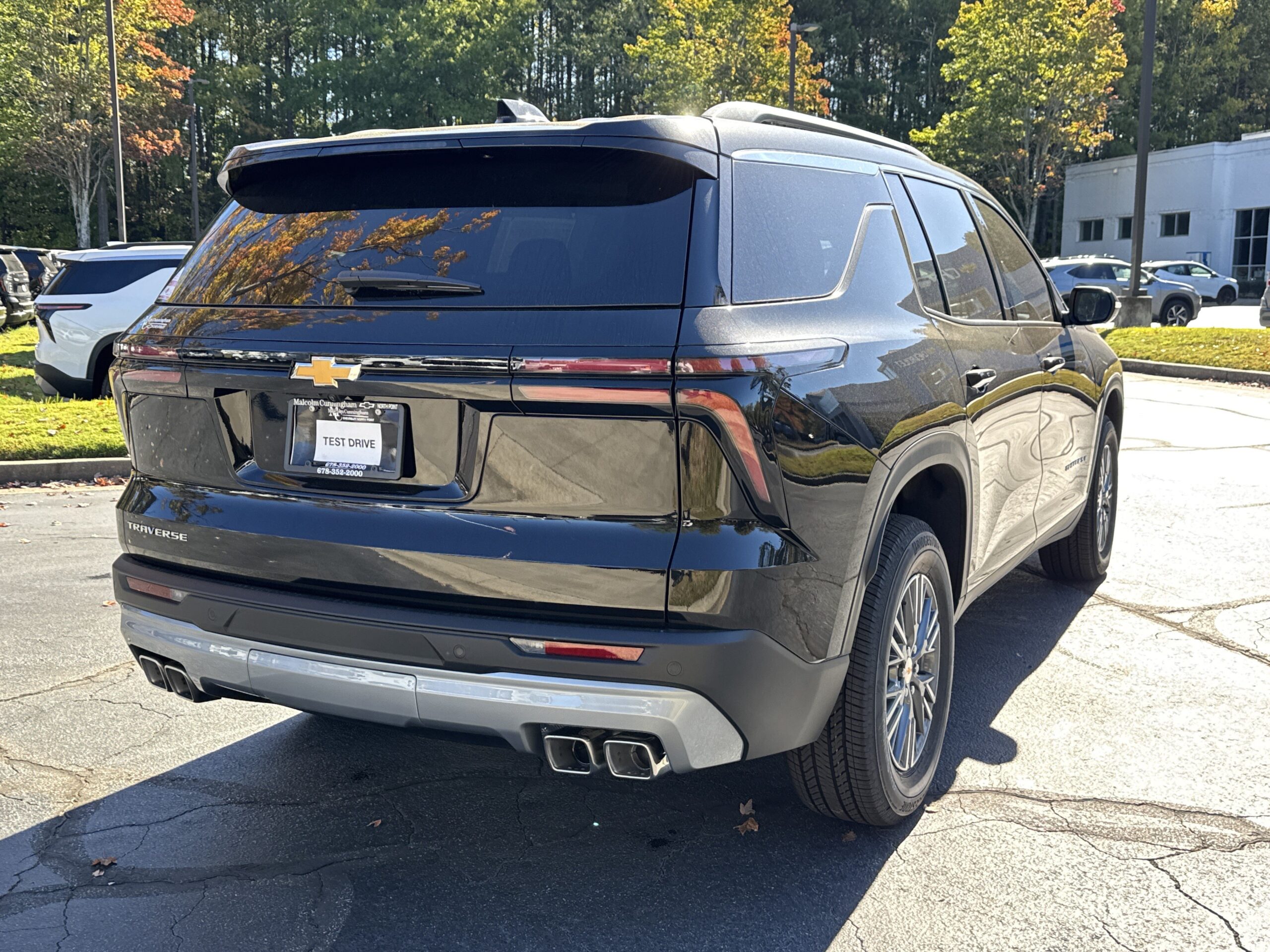 2026 Chevrolet Traverse FWD LT