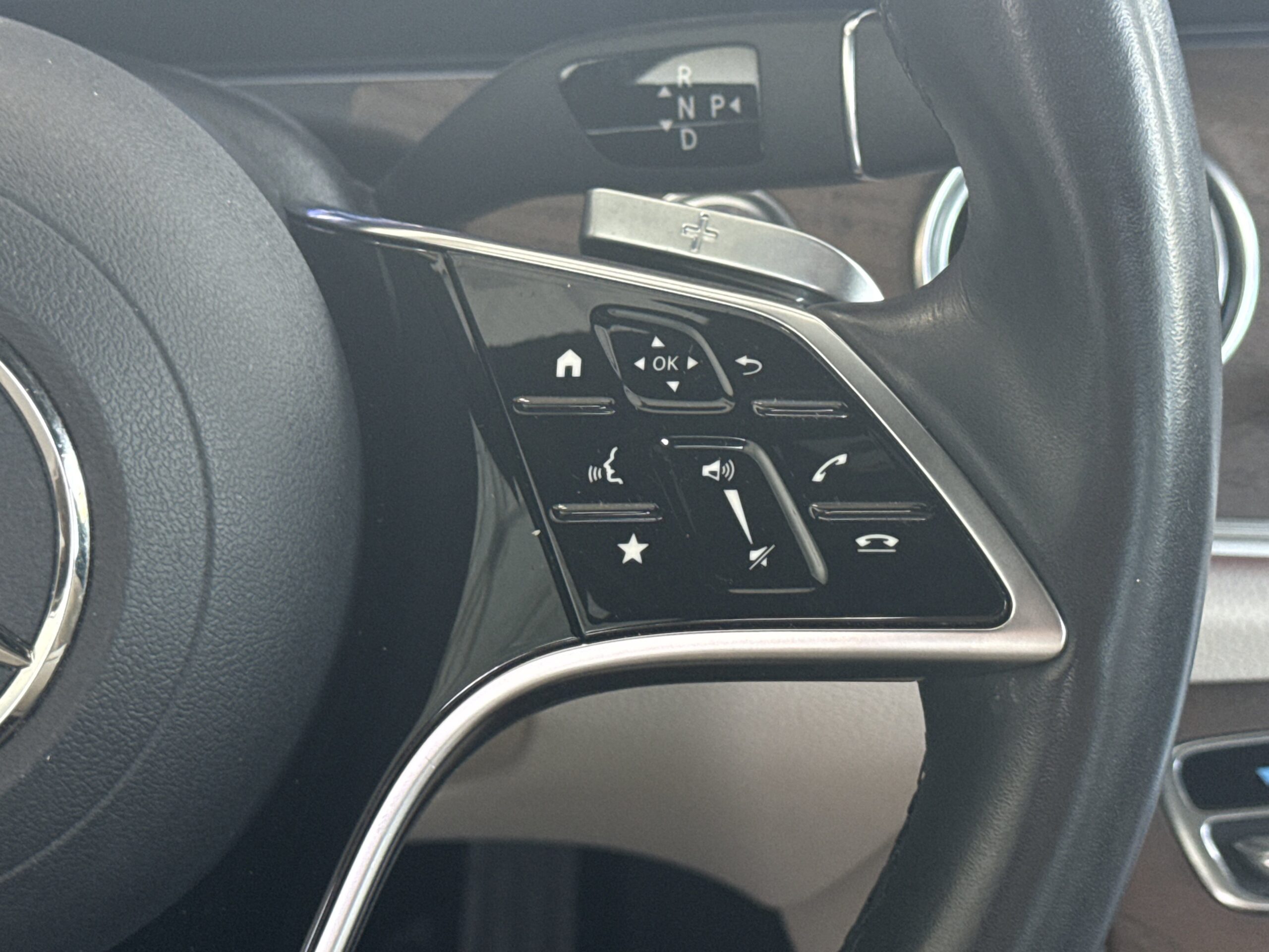 2022 Mercedes-Benz  E 350