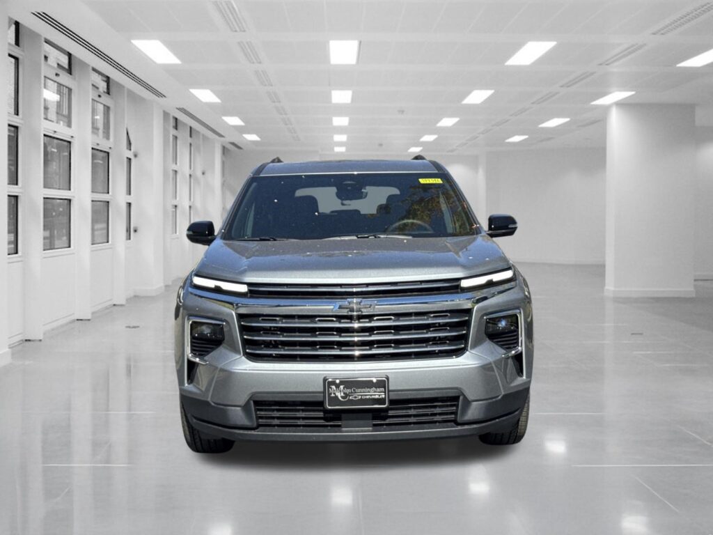 2026 Chevrolet Traverse FWD LT