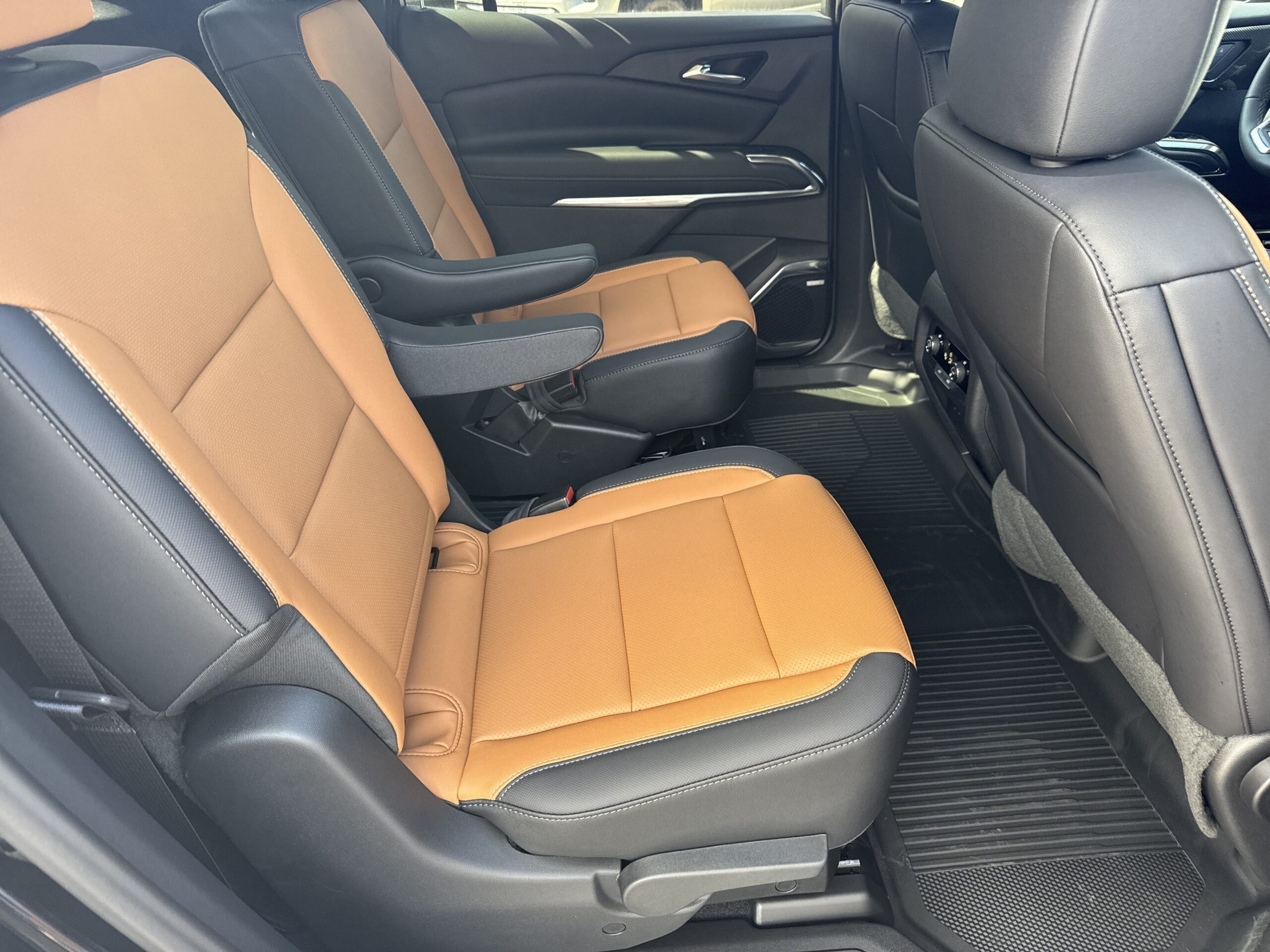 2027 Chevrolet Traverse AWD Z71