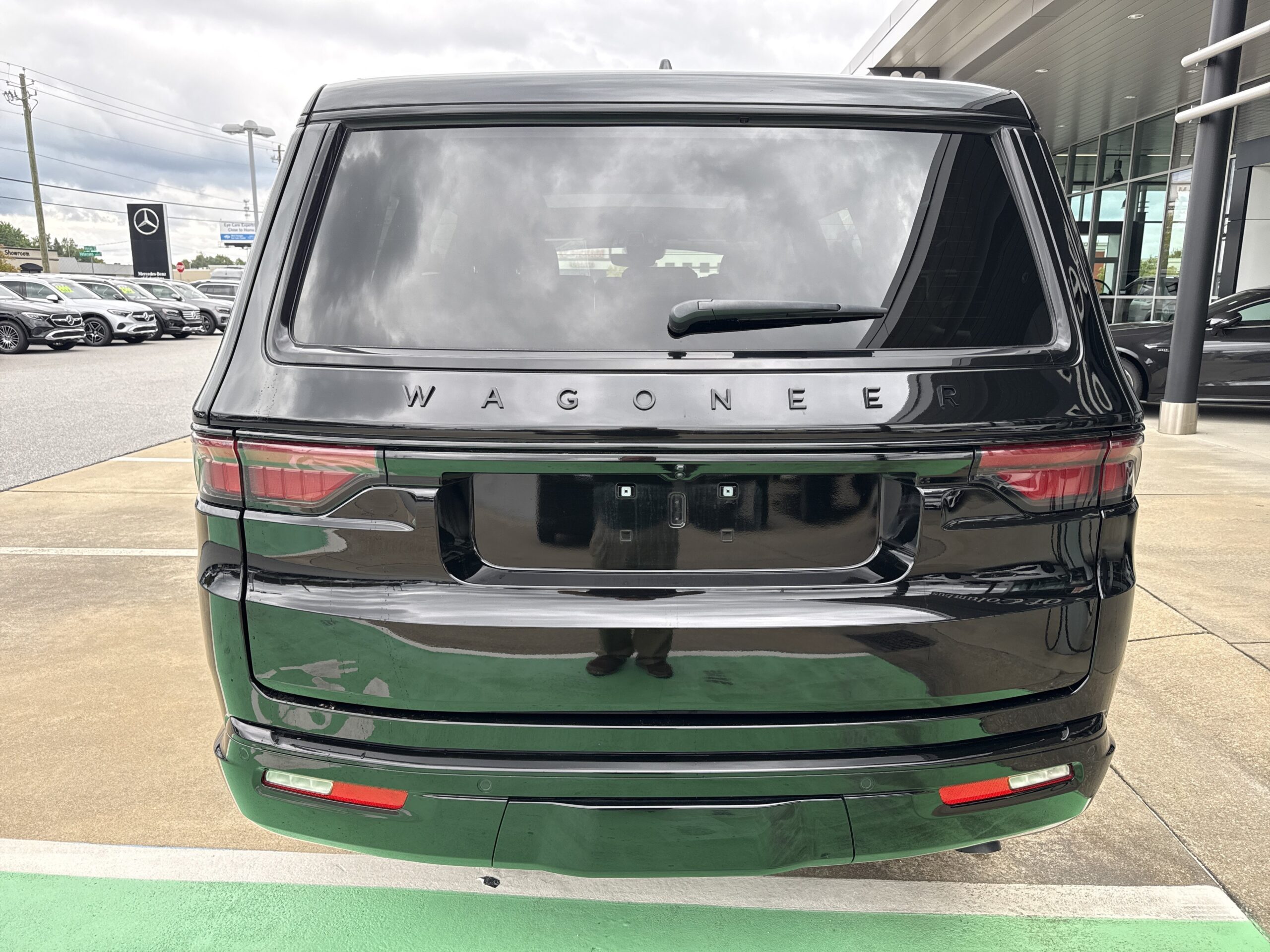 2025 Jeep Wagoneer Series II Carbide