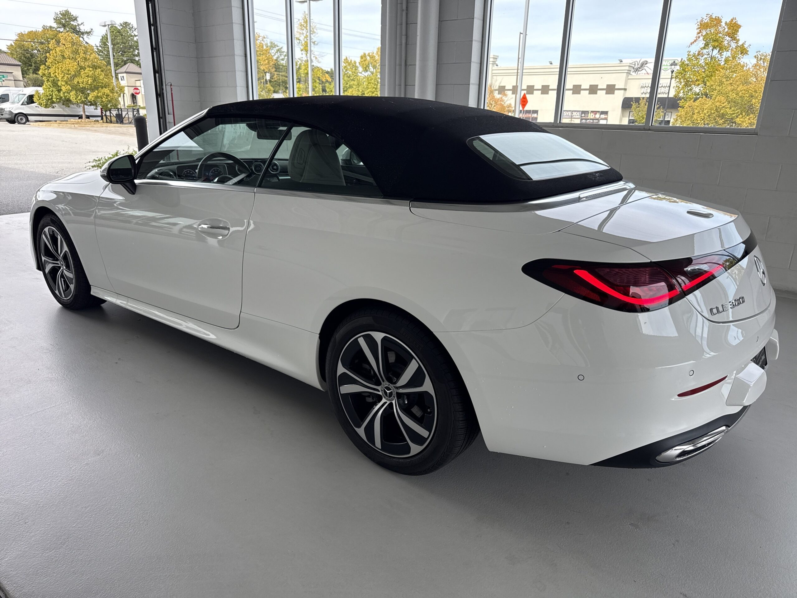 2026 Mercedes-Benz  CLE 300