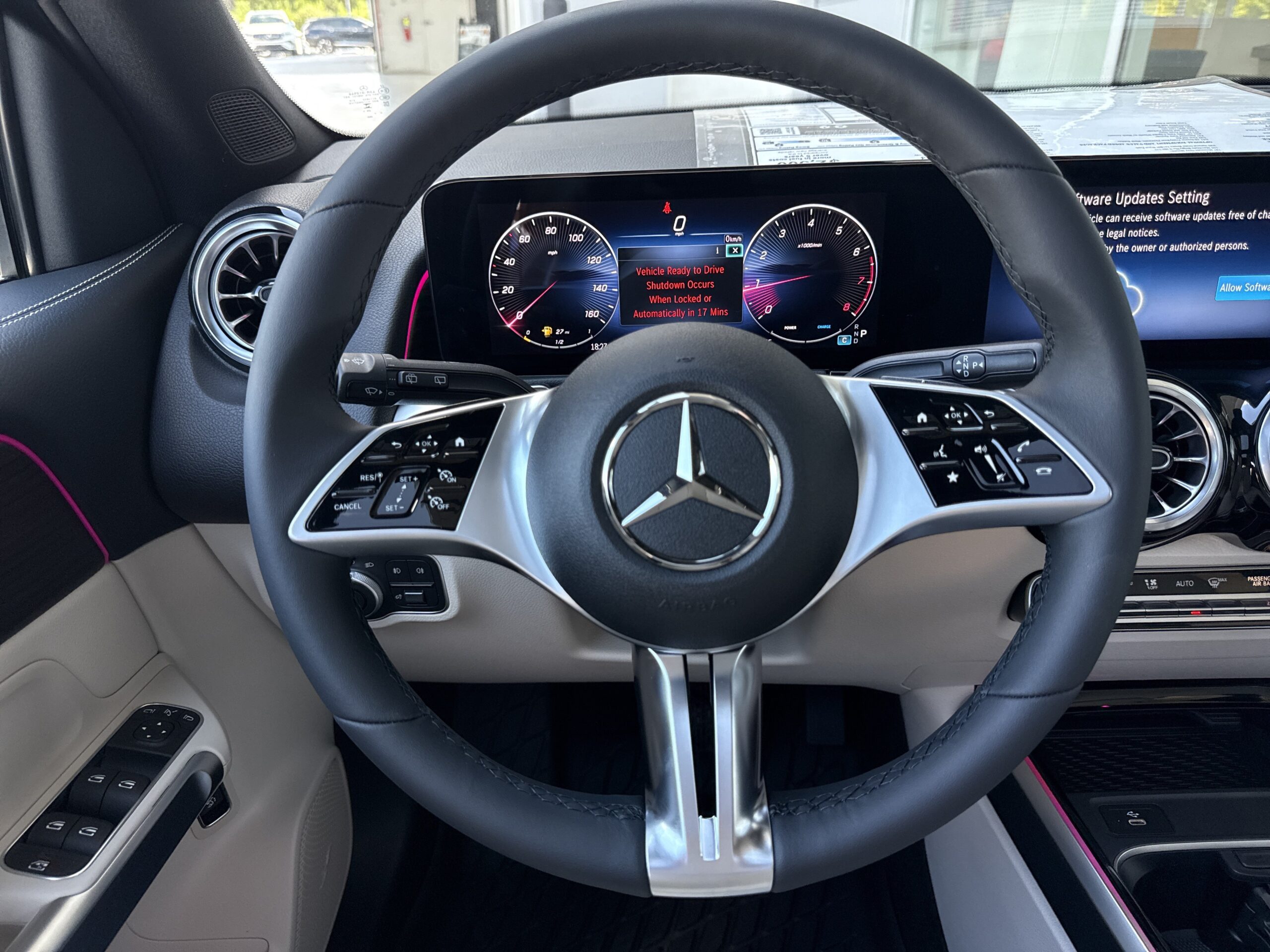 2026 Mercedes-Benz  GLB 250