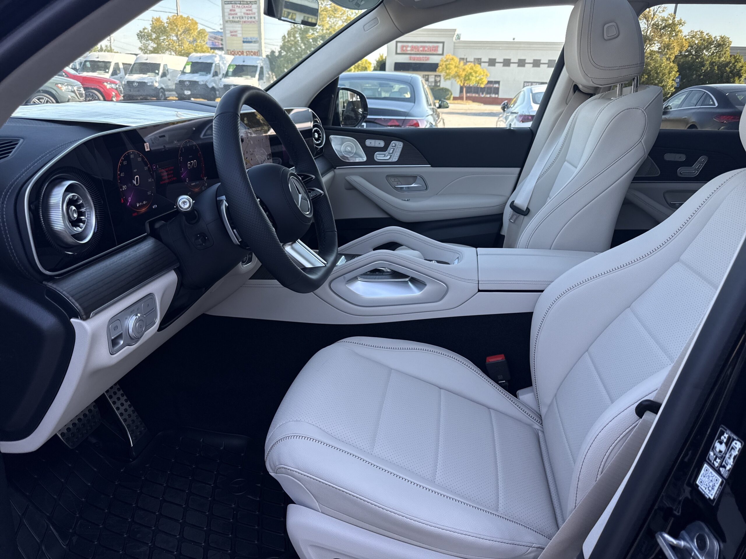2027 Mercedes-Benz  GLS 450
