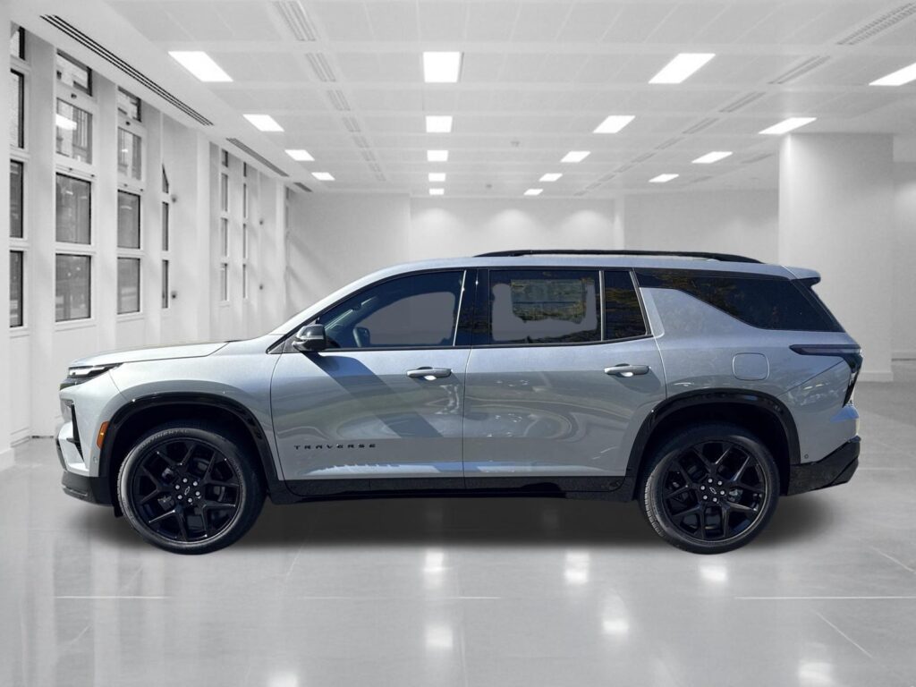 2026 Chevrolet Traverse FWD RS