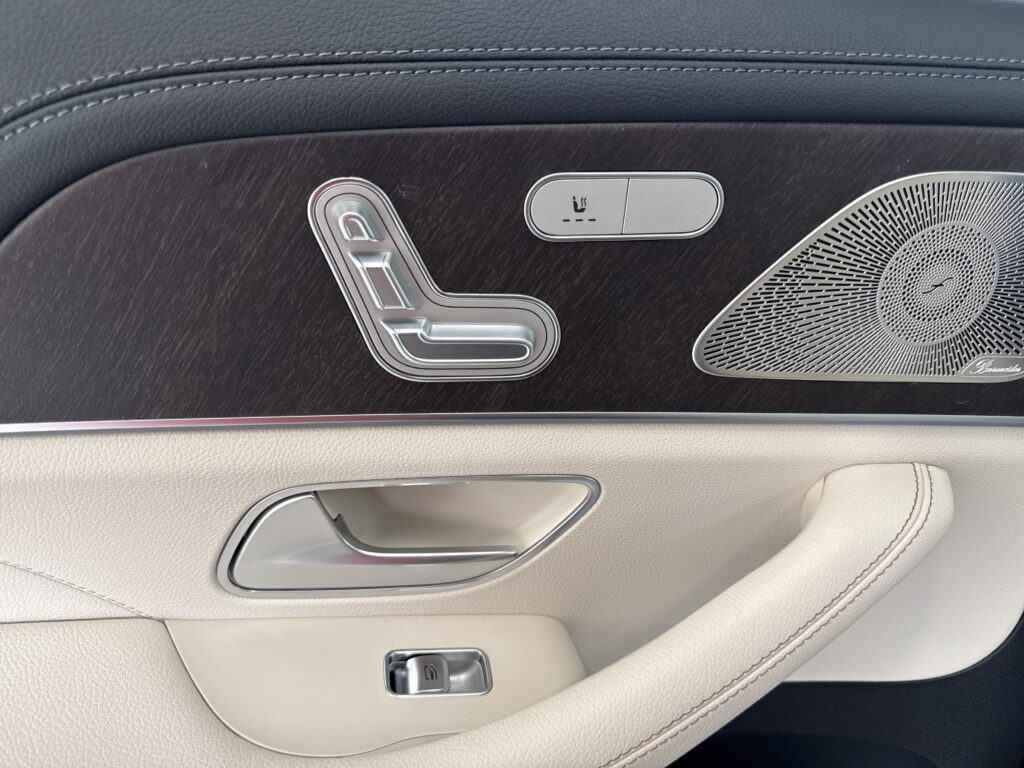 2027 Mercedes-Benz  GLS 450